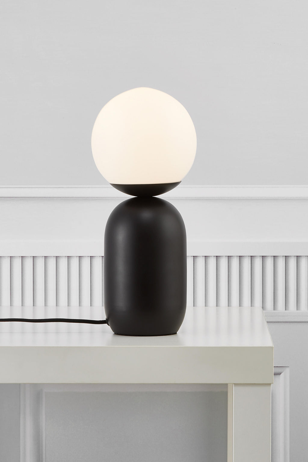 Petite lampe à poser Blade - Blanc, noir