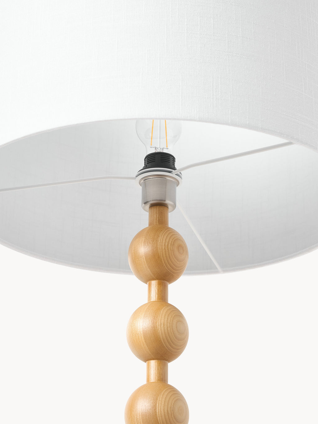 Lampadaire avec pied en bois Struan - Bois de frêne clair, blanc