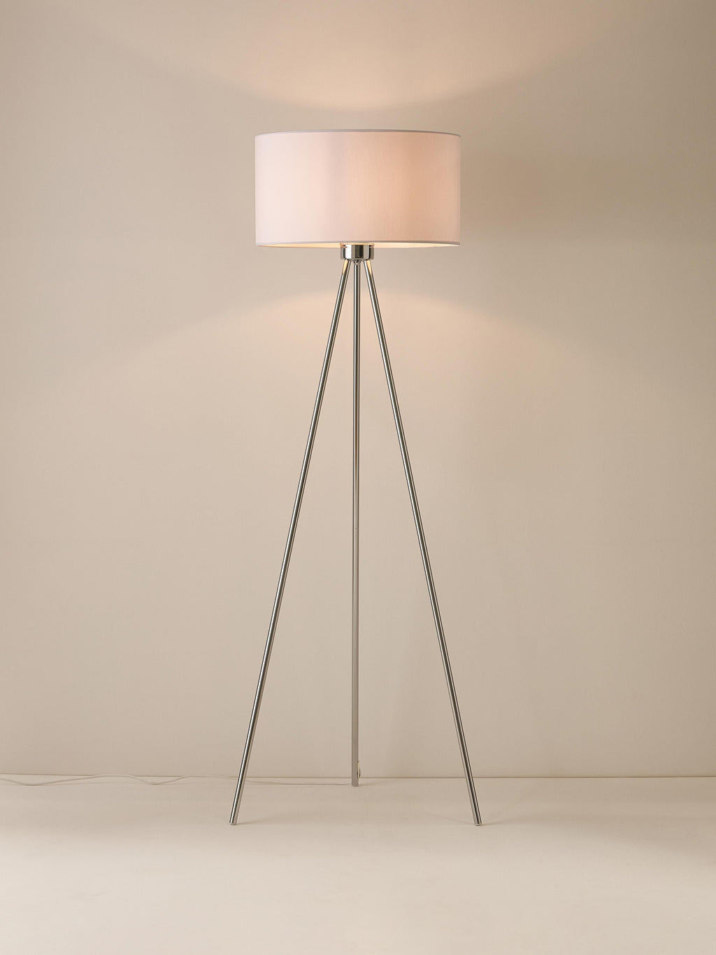 Lampadaire trépied scandi Gylfi - Blanc, gris chrome