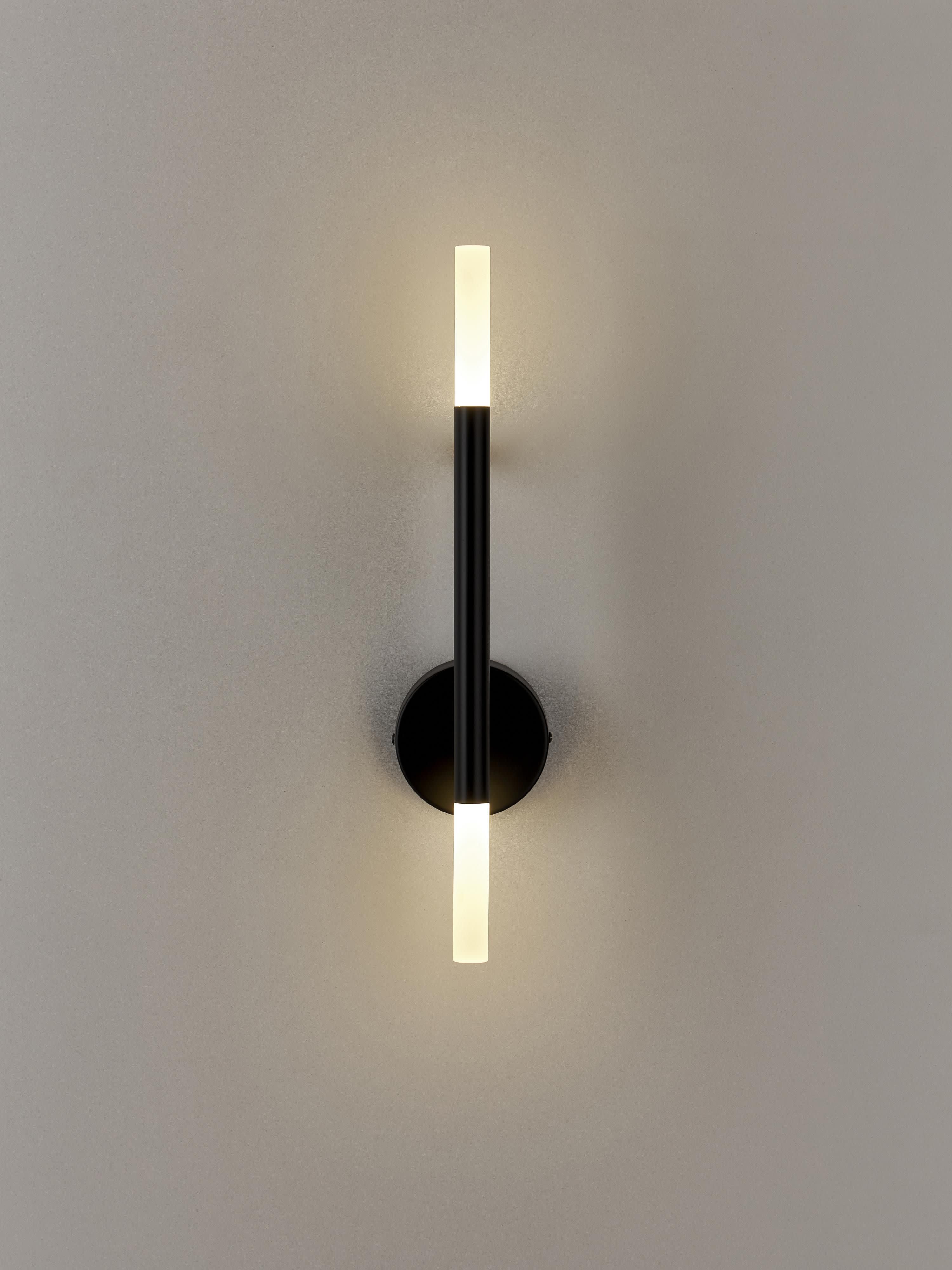 Grande applique murale LED Job - Noir, blanc
