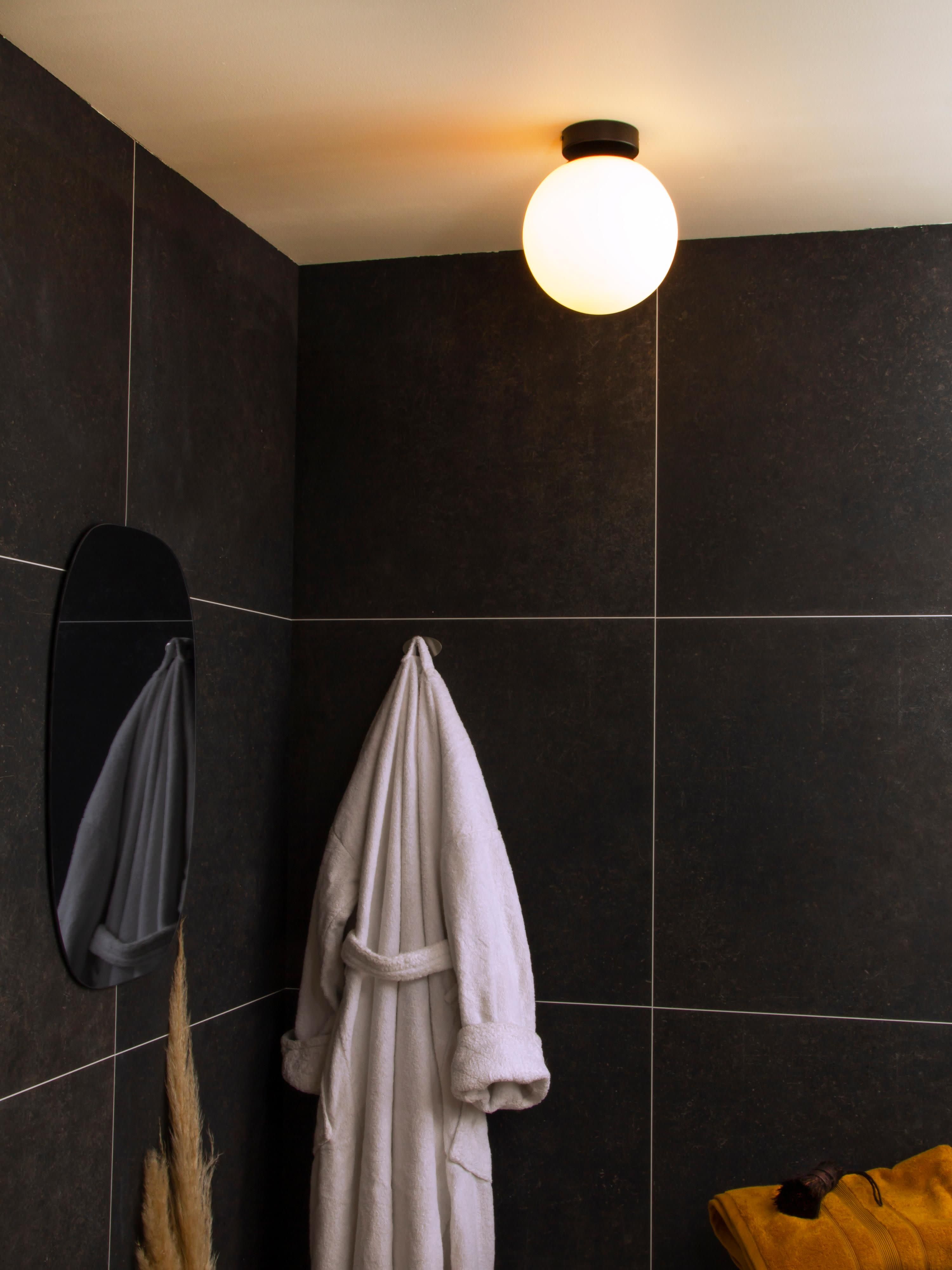 Petit plafonnier en verre opalescent Malcolm - Noir, blanc