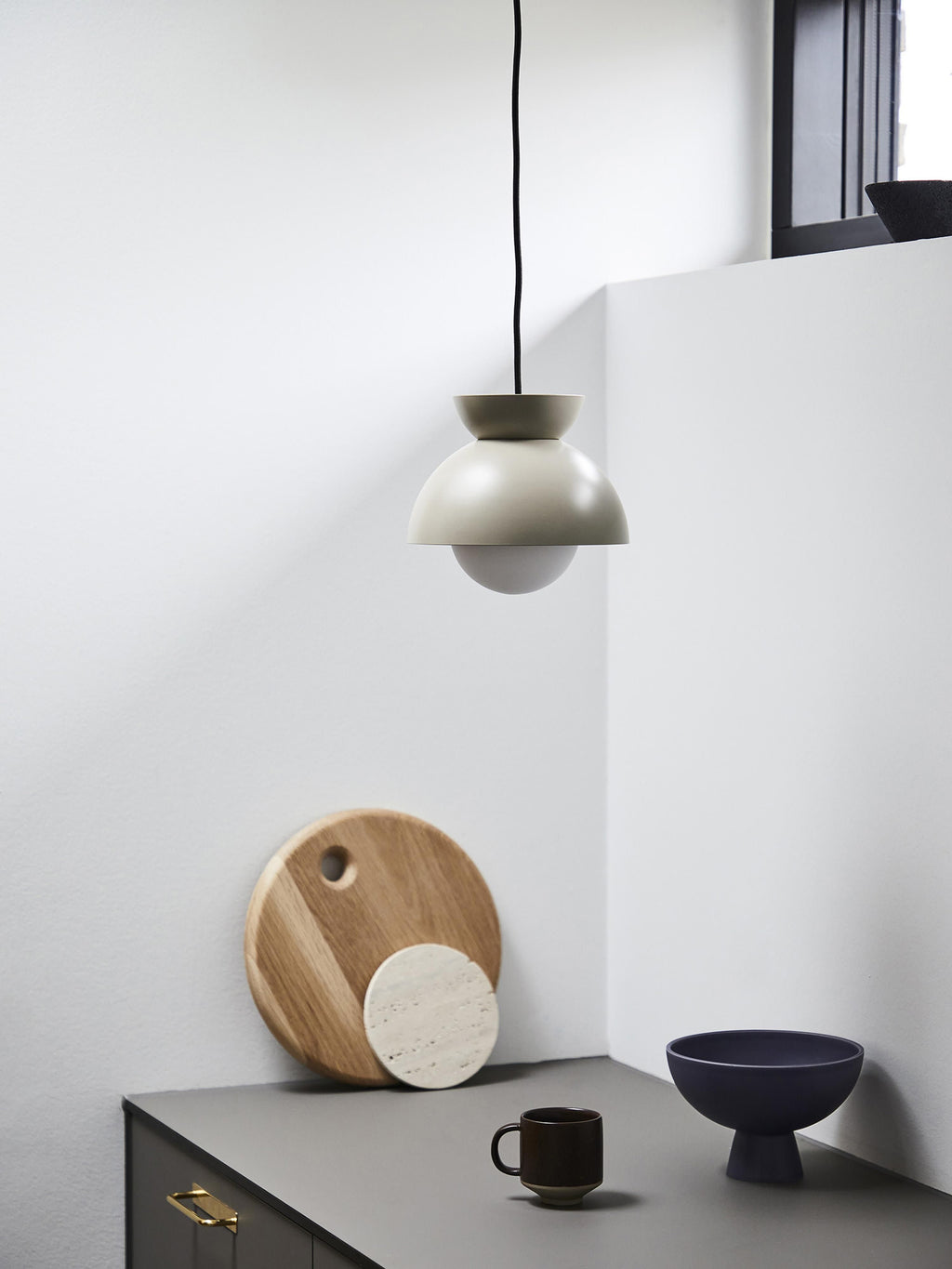 Petite suspension design Grettir - Grège, mat