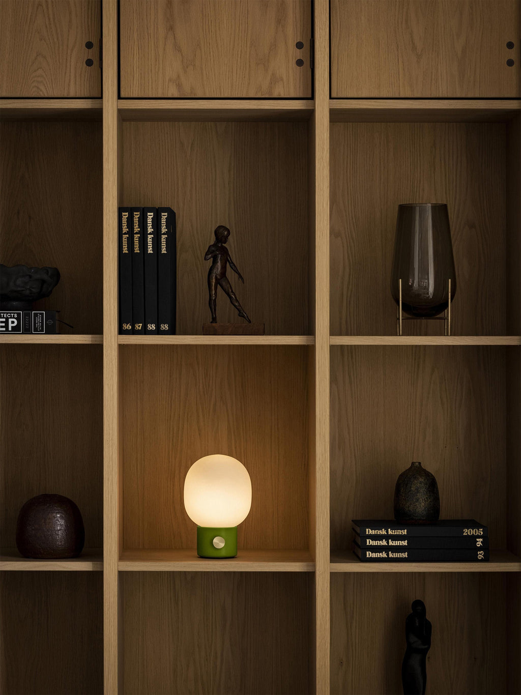 Lampe à poser avec port Hamish, intensité ajustable - Blanc, vert