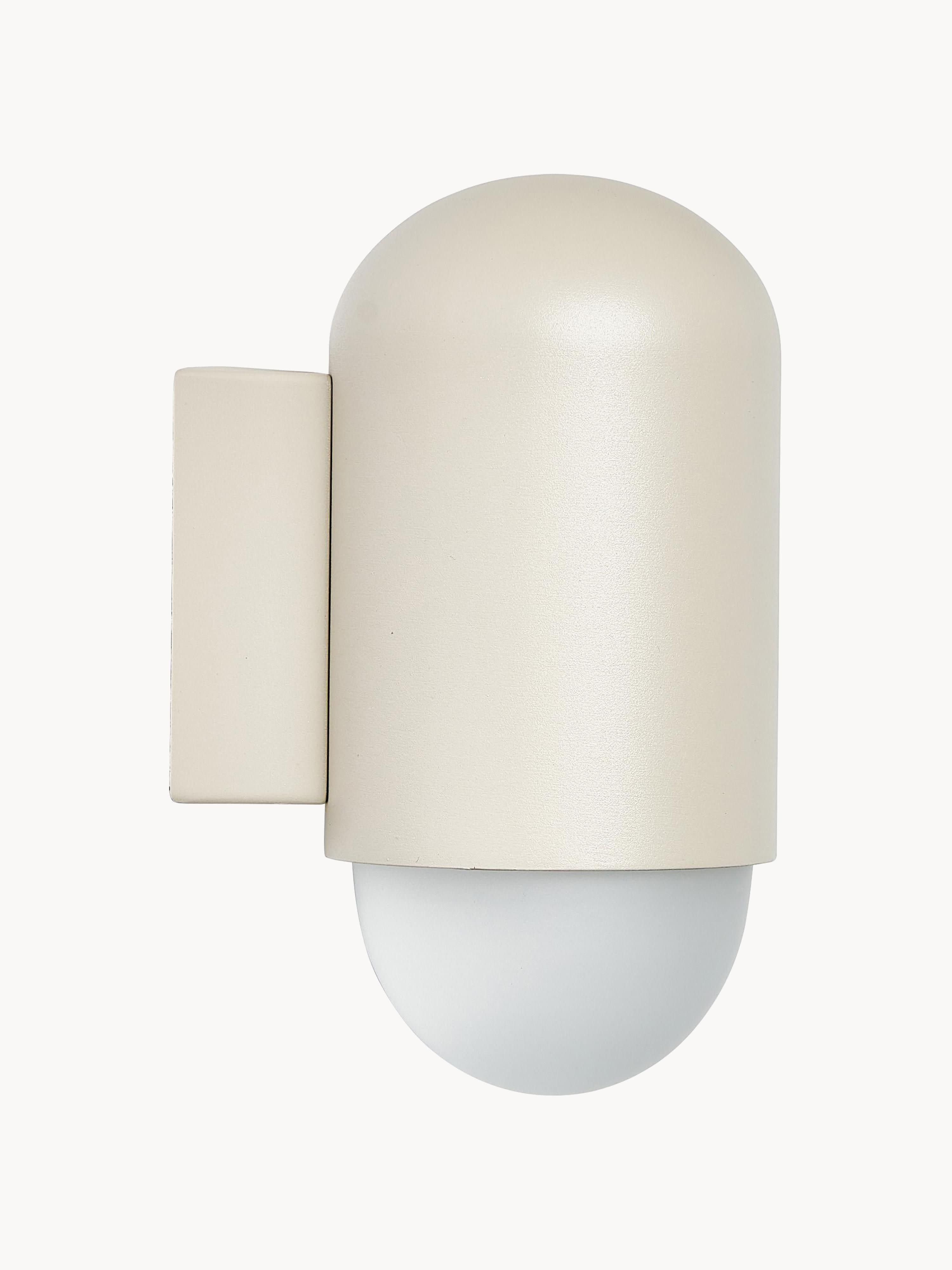 Applique murale d'extérieur Zoltan - Corps de lampe : beige
Abat-jour : transparent