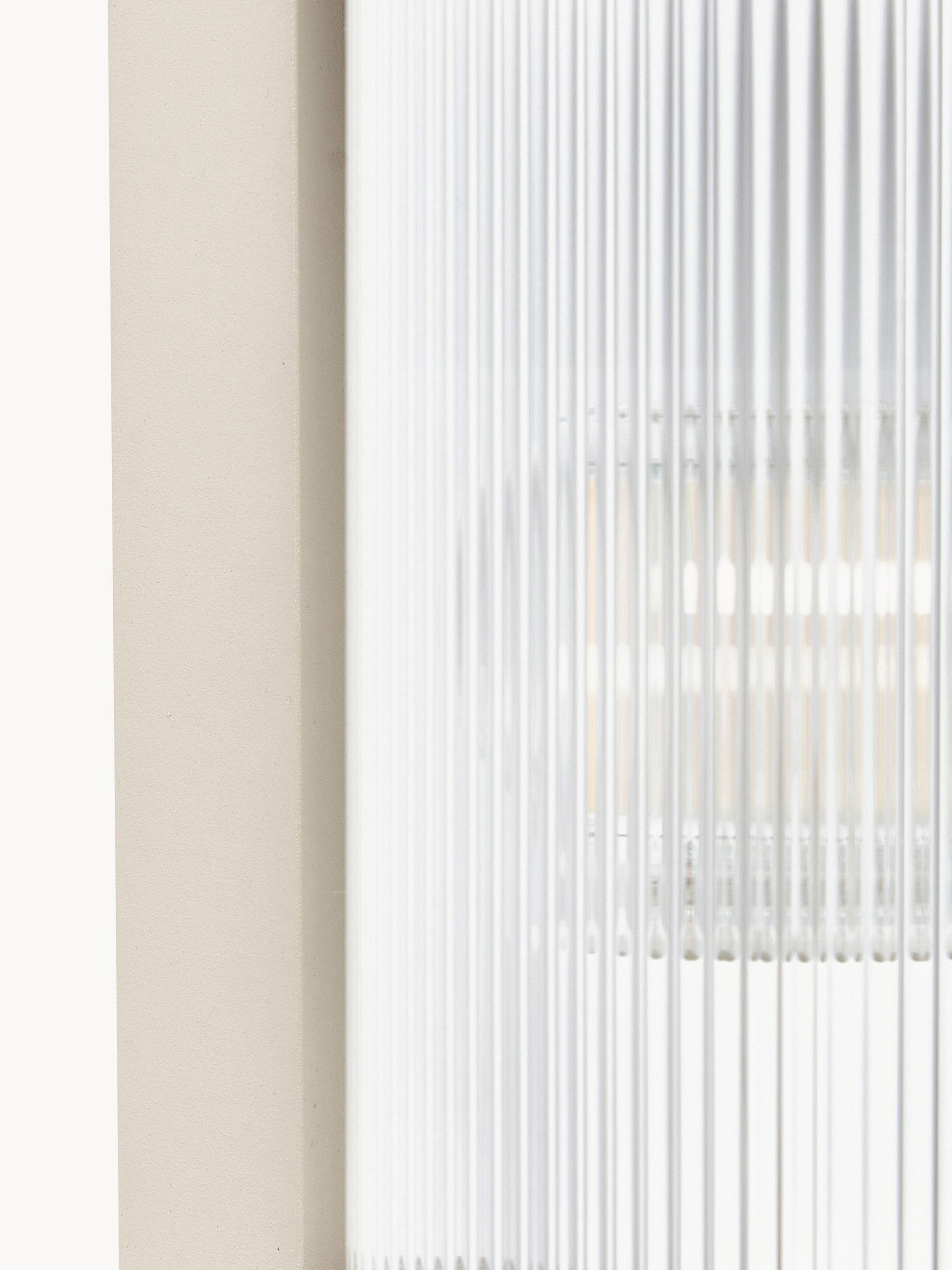 Applique murale d'extérieur Reino - Corps de lampe : beige
Abat-jour : transparent