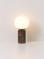 Petite lampe à poser avec pied en marbre Tapio - Blanc, brun, marbré