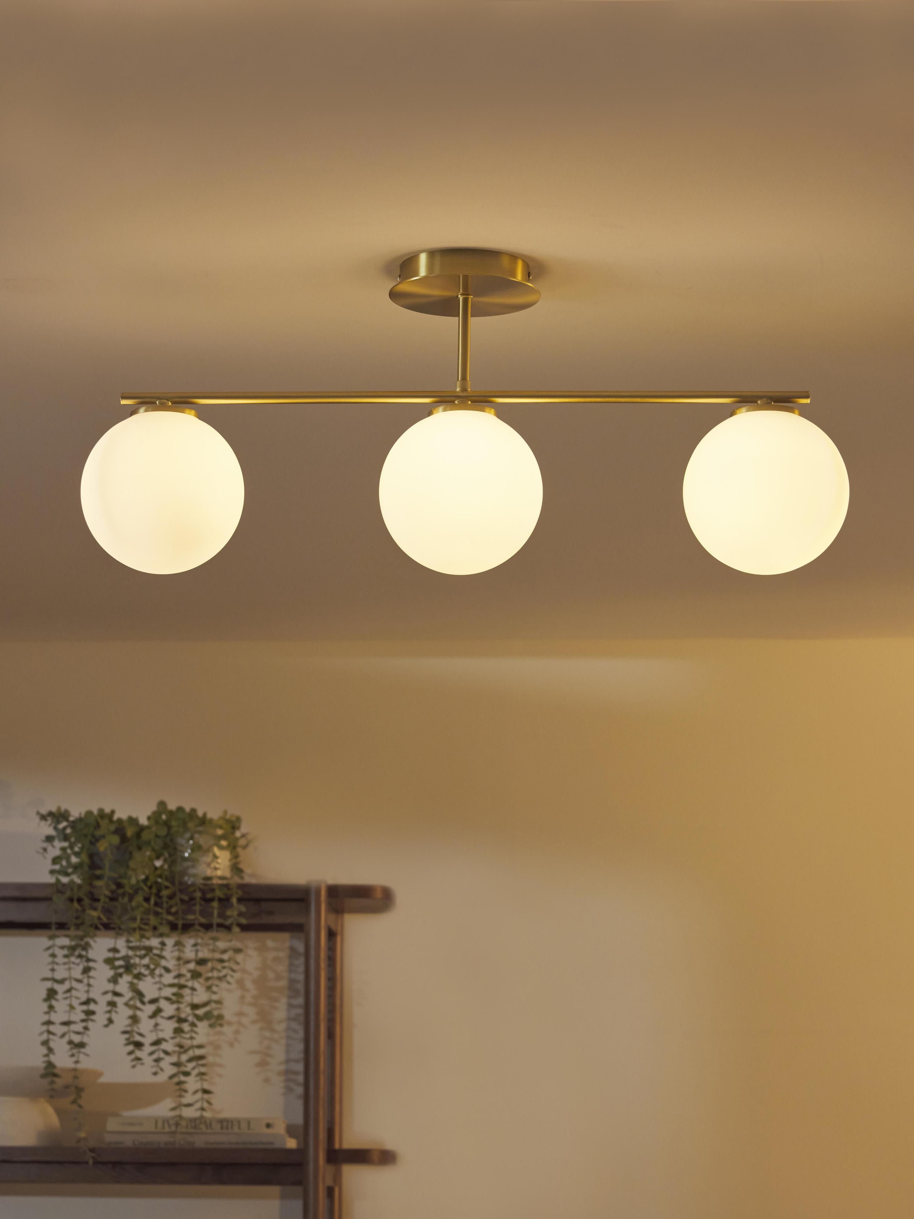 Plafonnier en verre opalescent Niilo - Blanc, doré