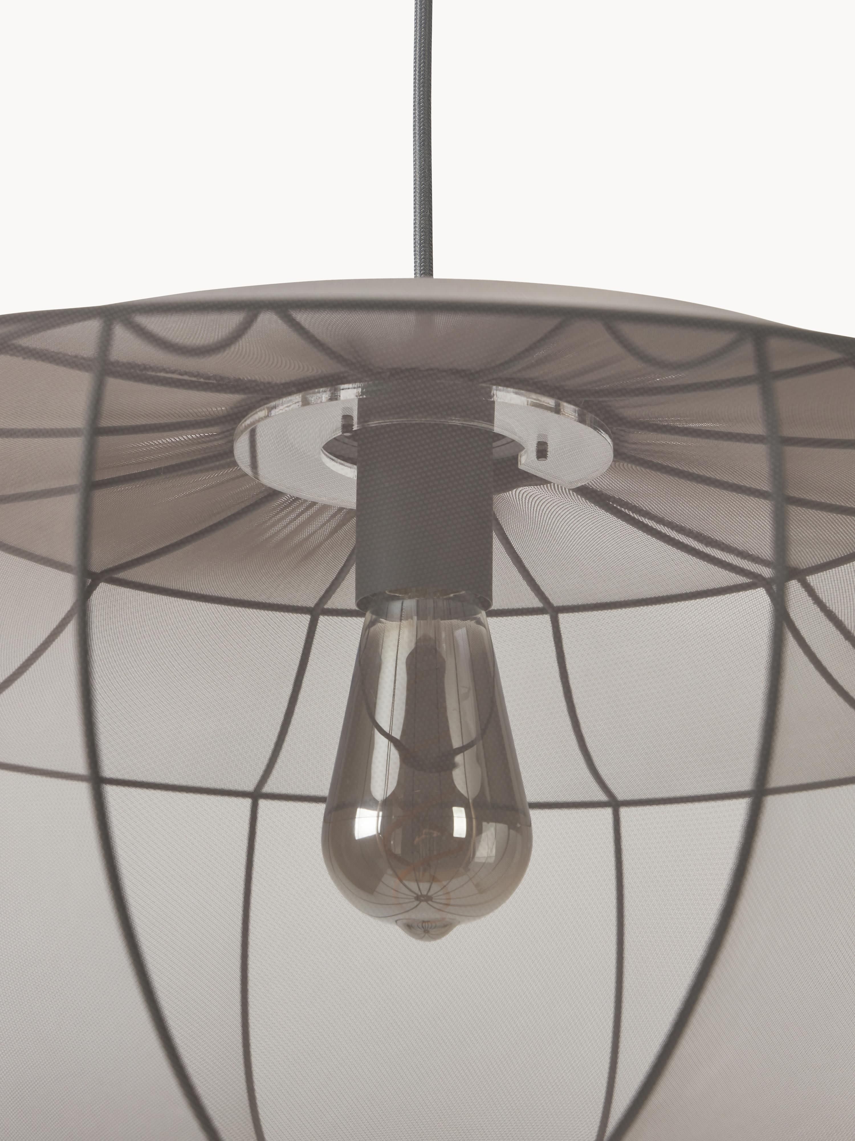 Suspension en tulle Paavo - Gris