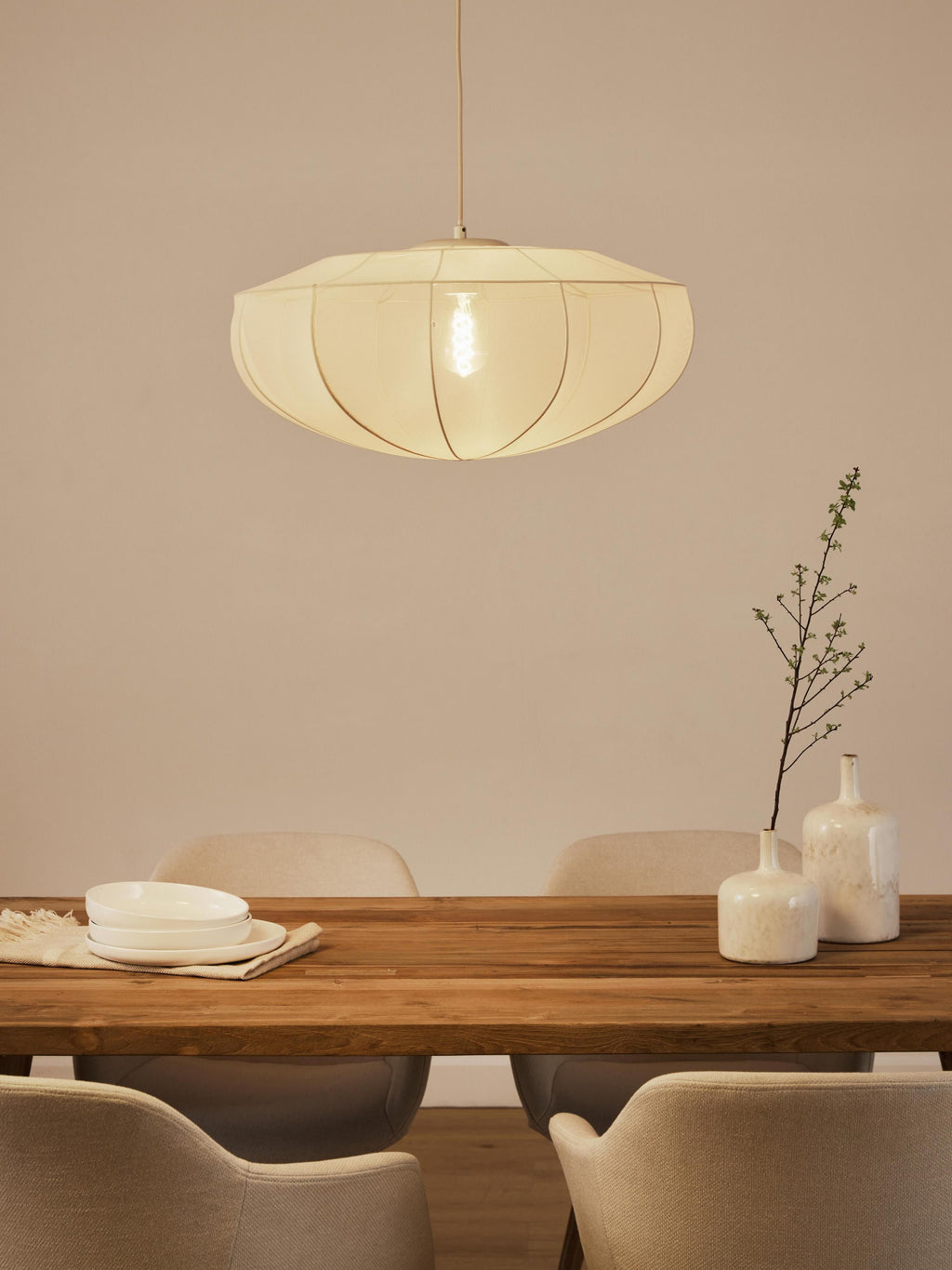 Suspension en tulle Paavo - Beige clair