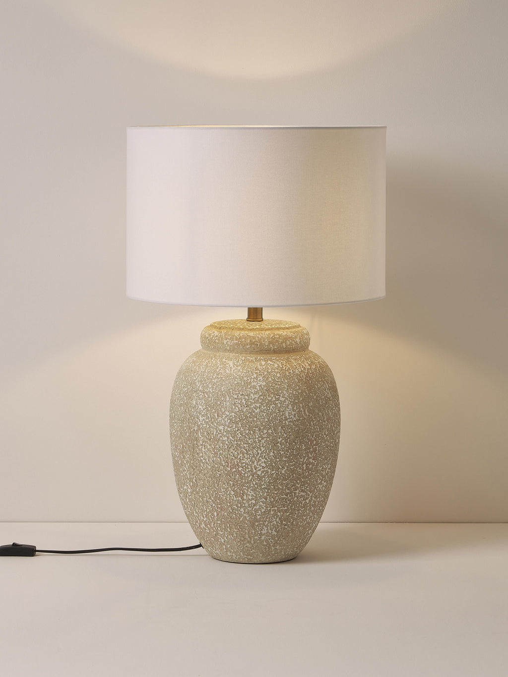 Grande lampe à poser avec pied en céramique Stephan - Blanc, beige