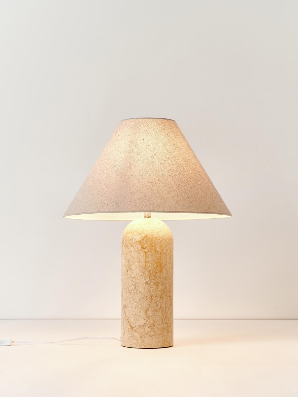 Grande lampe à poser avec socle en marbre Baldvin - Beige, marbré