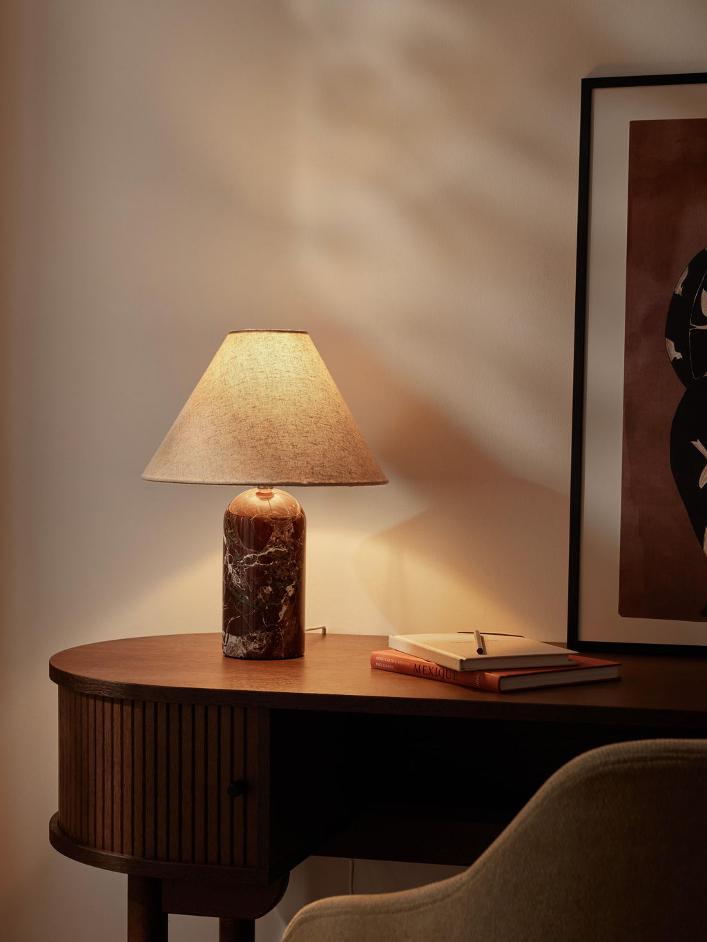 Lampe à poser avec pied en marbre Baldvin - Beige, rouge, marbré