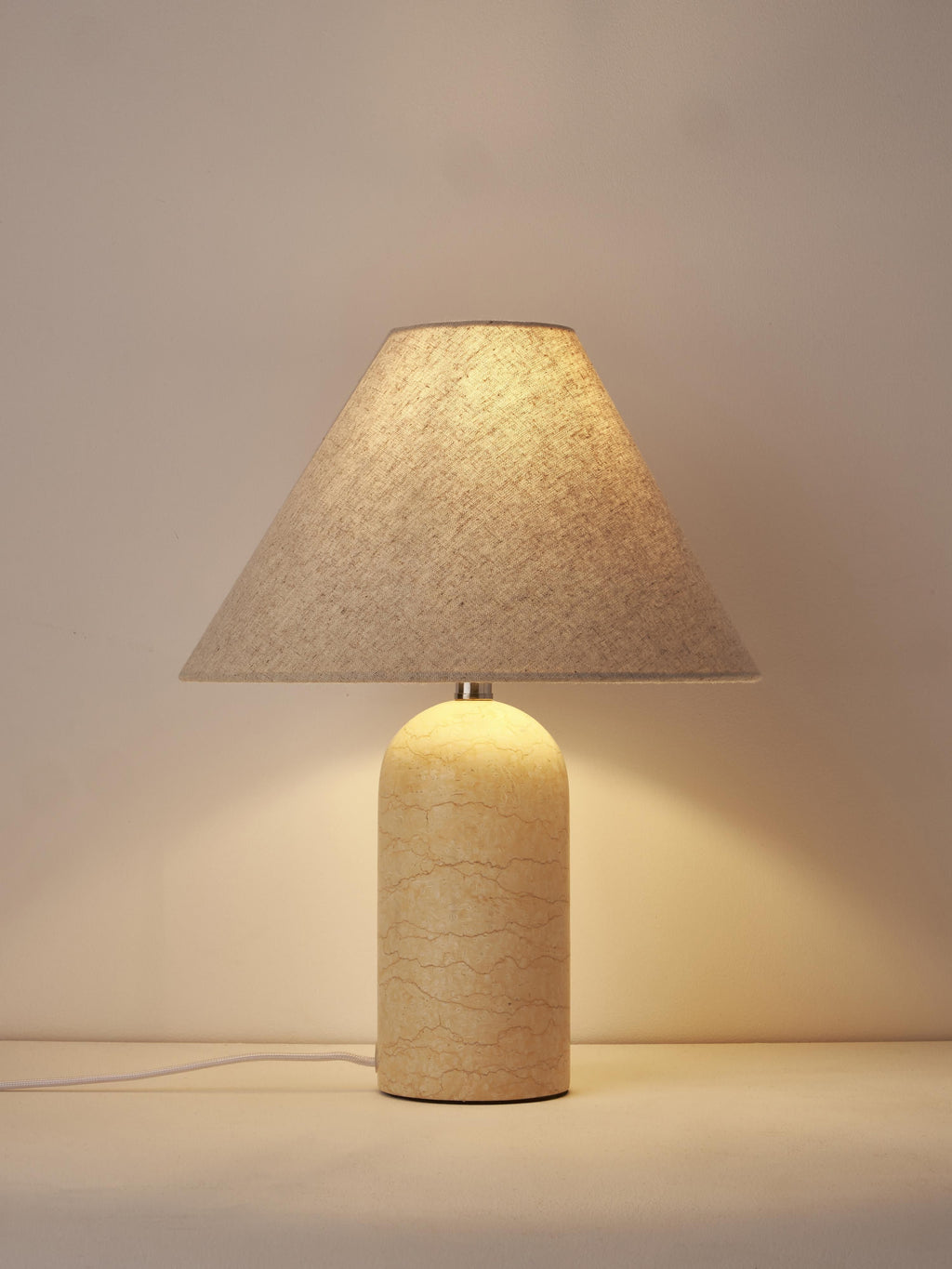 Lampe à poser avec pied en marbre Baldvin - Beige, marbré