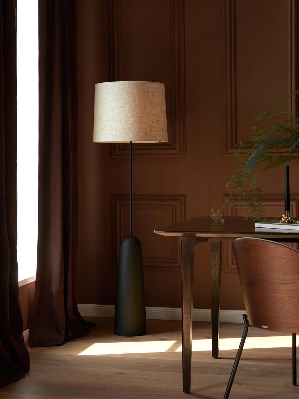 Lampadaire avec pied en béton Braxton - Anthracite, blanc crème