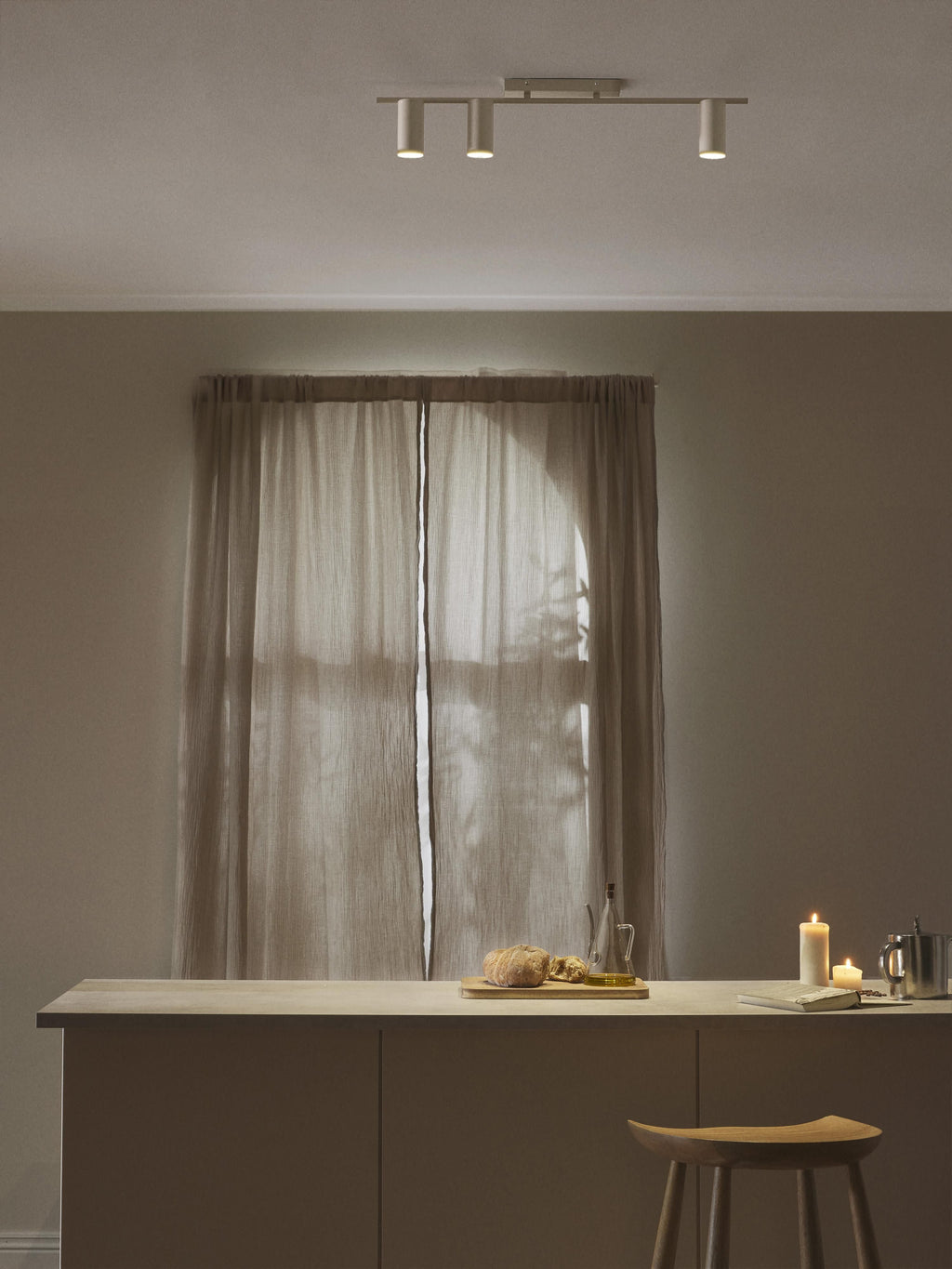 Grand spot plafond Galton - Beige