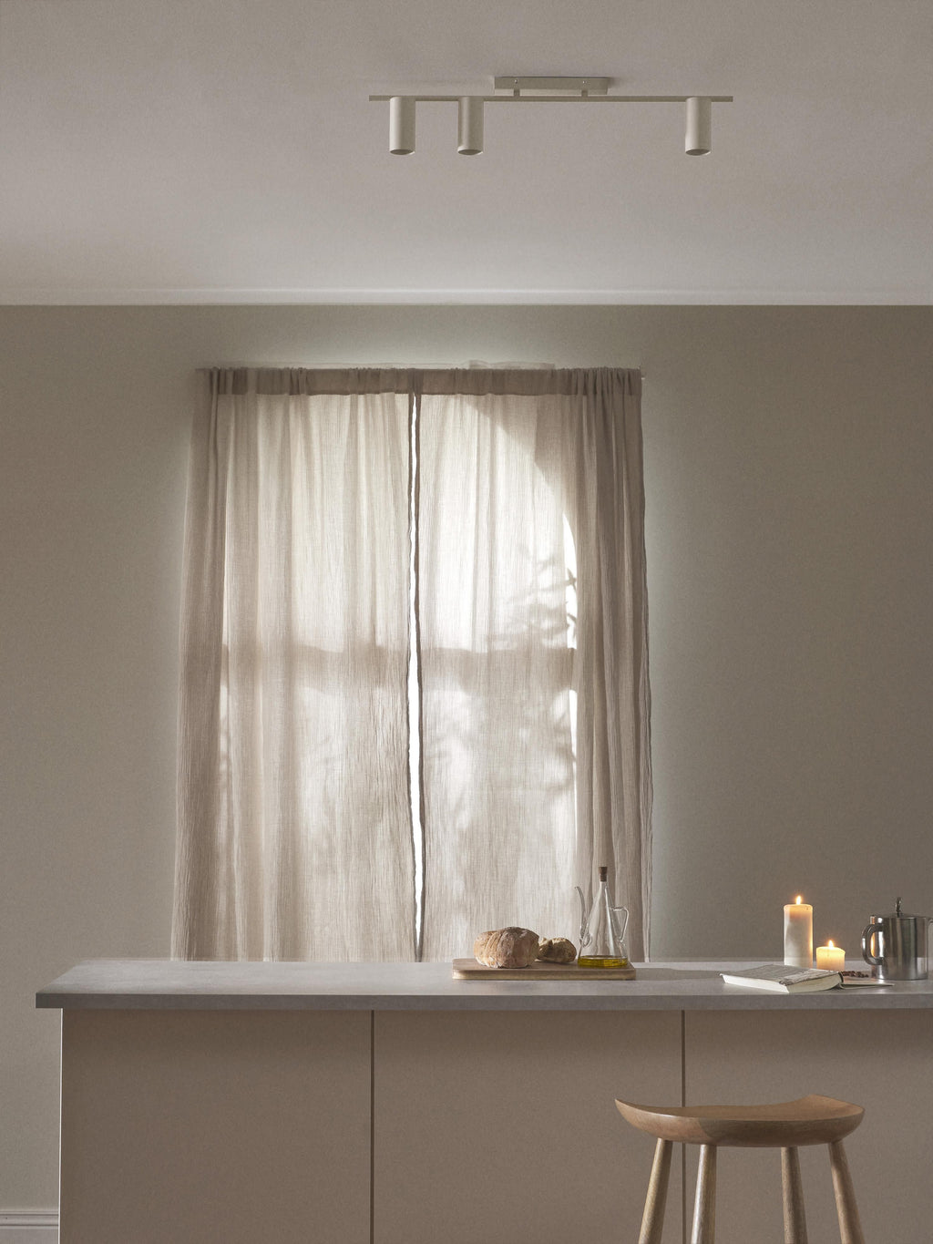 Grand spot plafond Galton - Beige