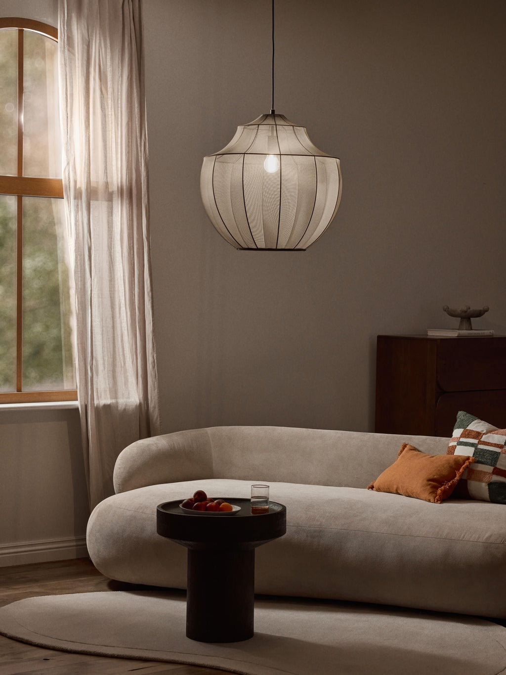 Suspension en tulle Paavo - Gris