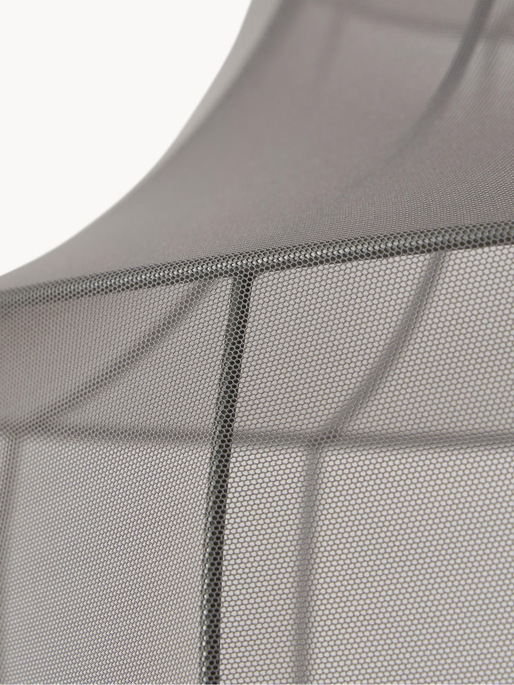 Suspension en tulle Paavo - Gris