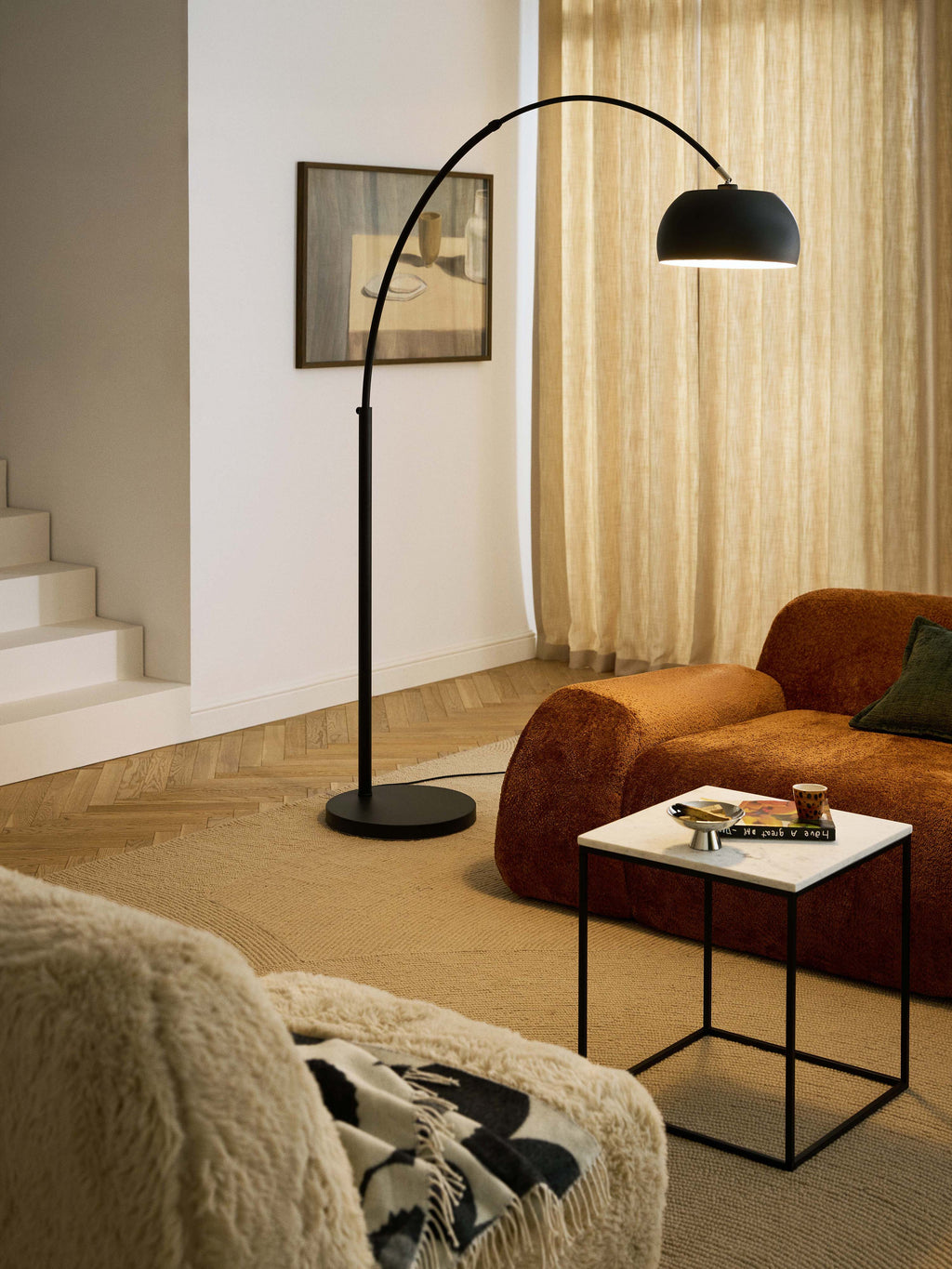 Grand lampadaire arc Dak - Noir
