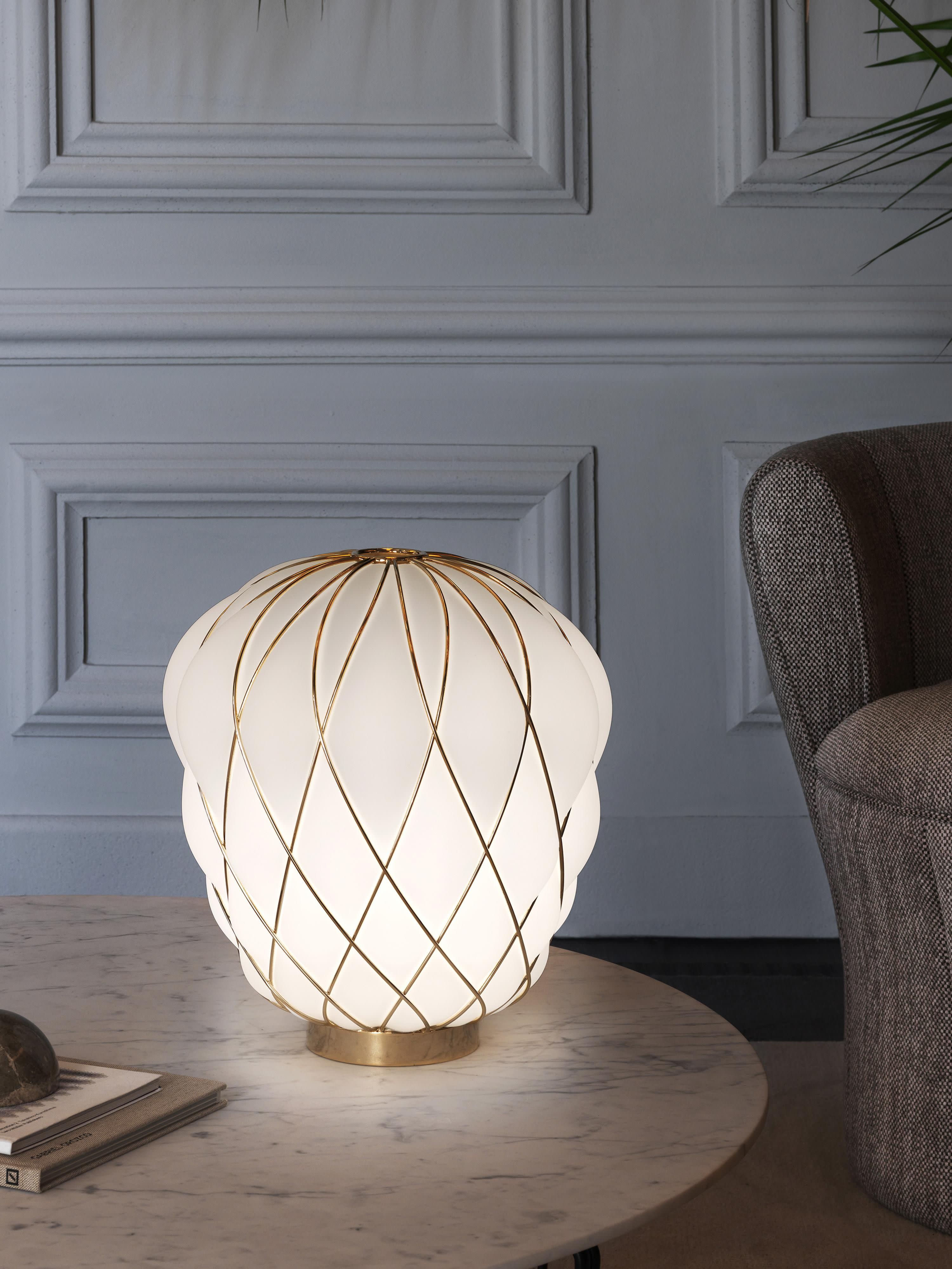 Lampe à poser artisanale Berger - Blanc, doré