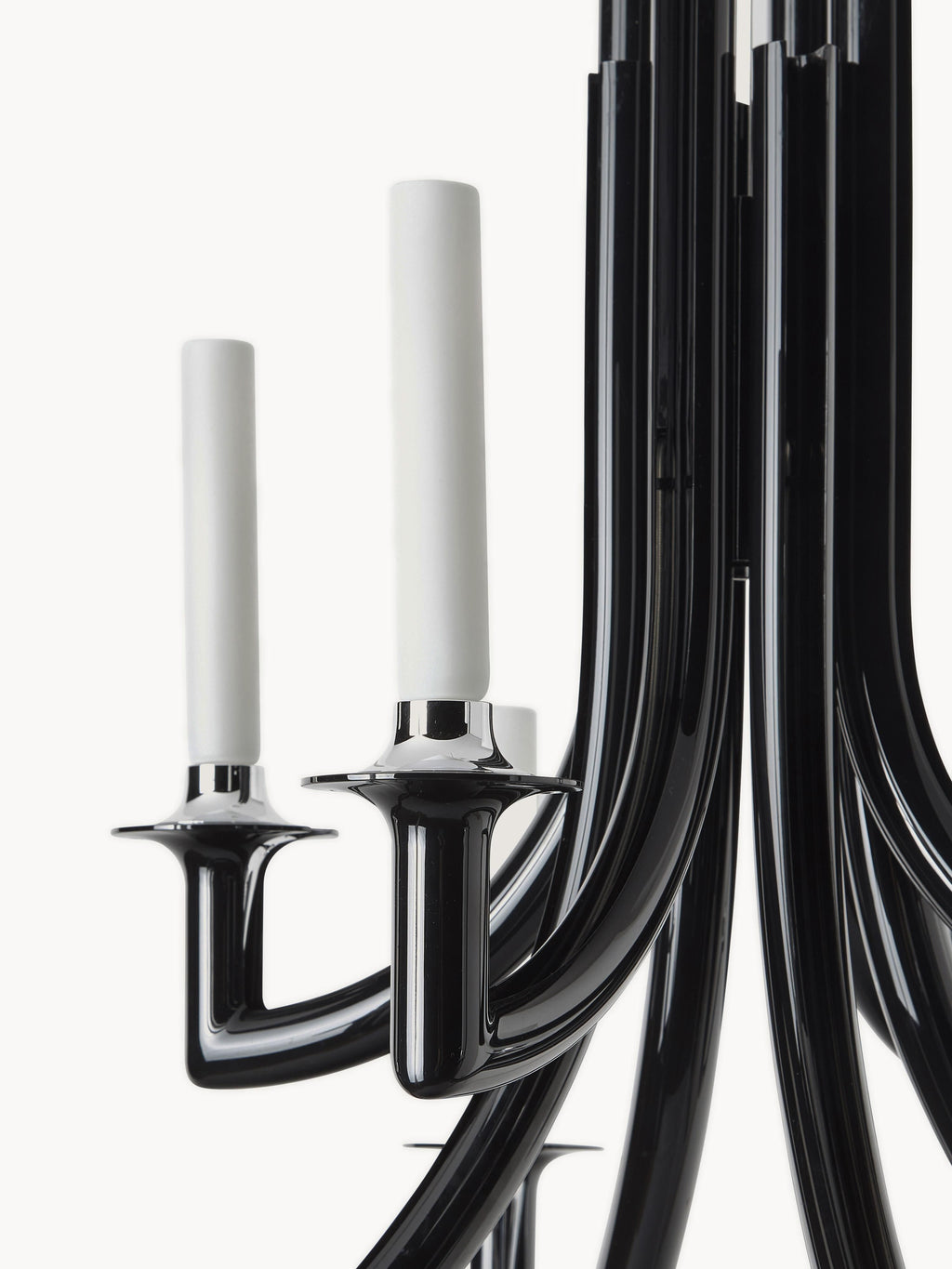 Lustre Trym - Noir, haute brillance