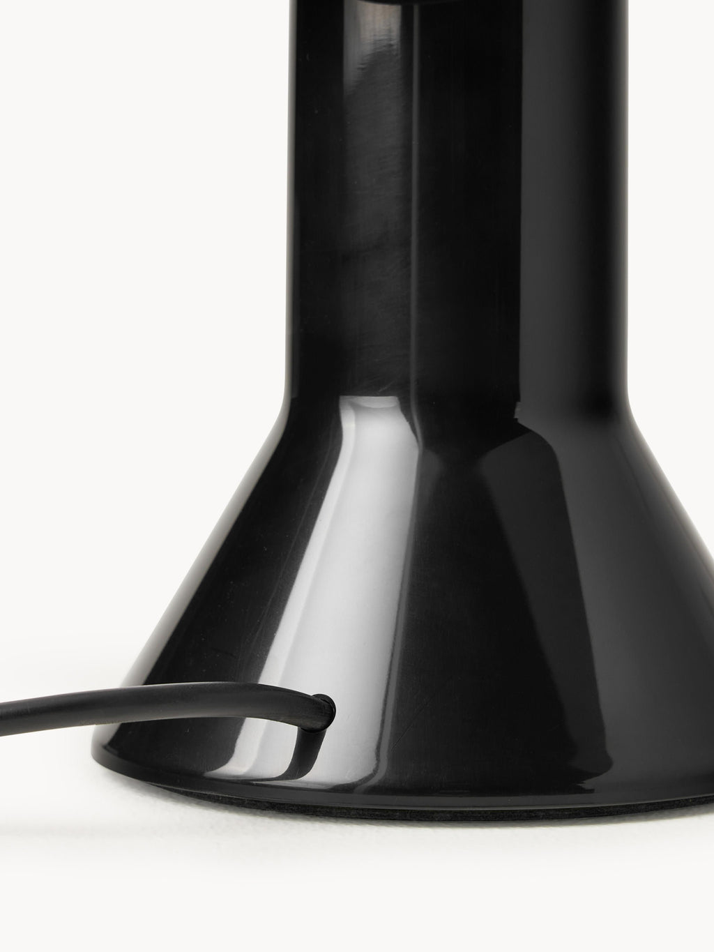 Petite lampe à poser avec abat-jour réglable Rikard - Noir