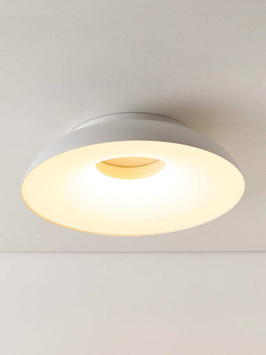 Grand plafonnier LED Roland, intensité ajustable - Blanc
