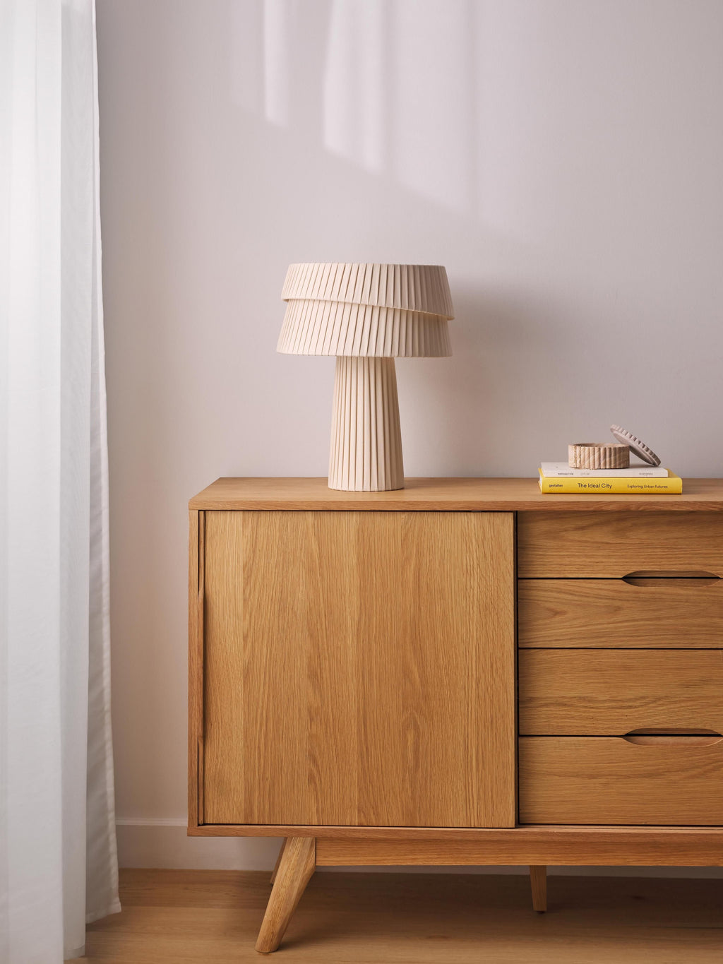 Lampe à poser avec abat-jour asymétrique Elfrad - Beige