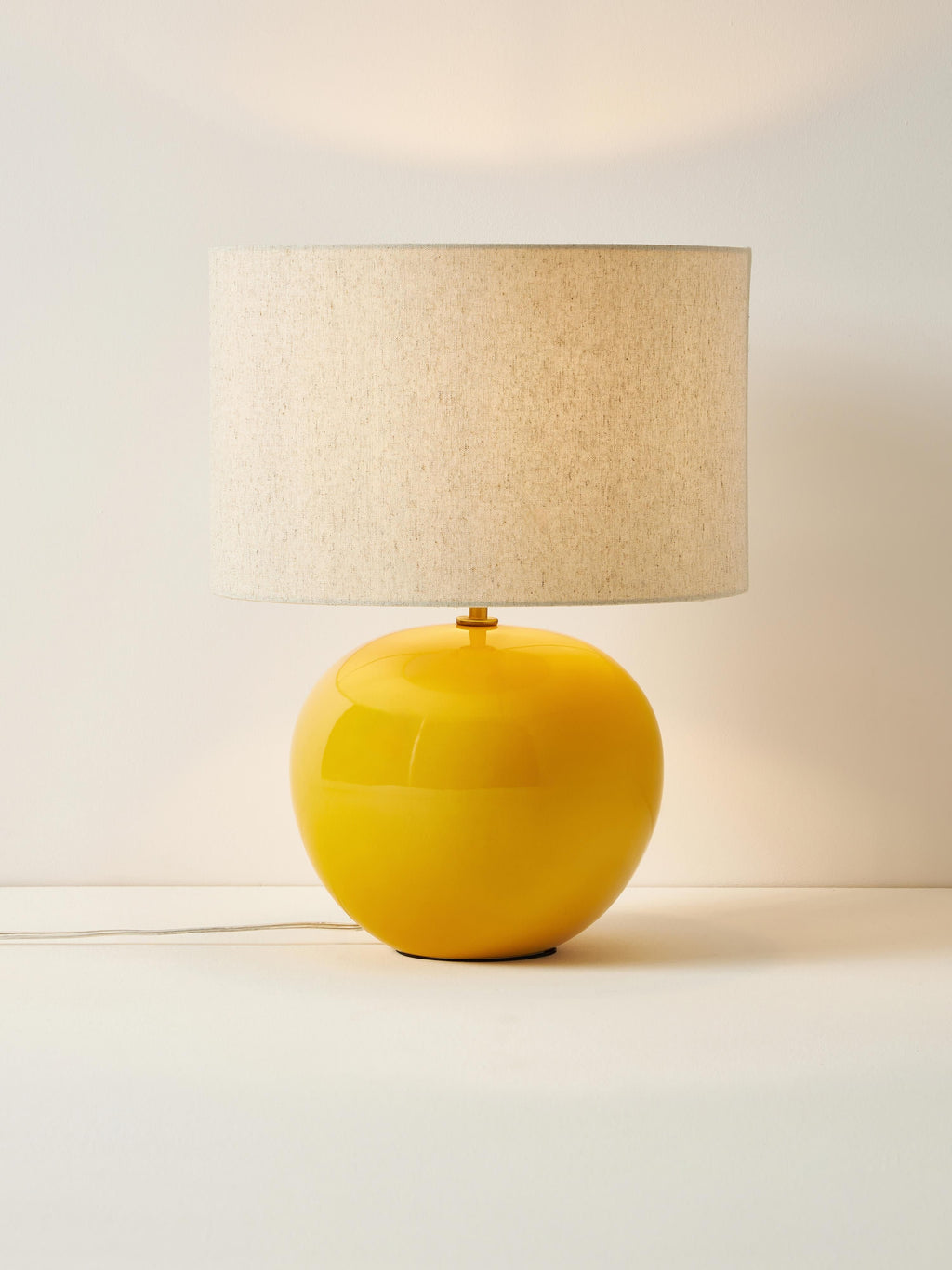 Lampe à poser en céramique Col - Jaune soleil, beige clair
