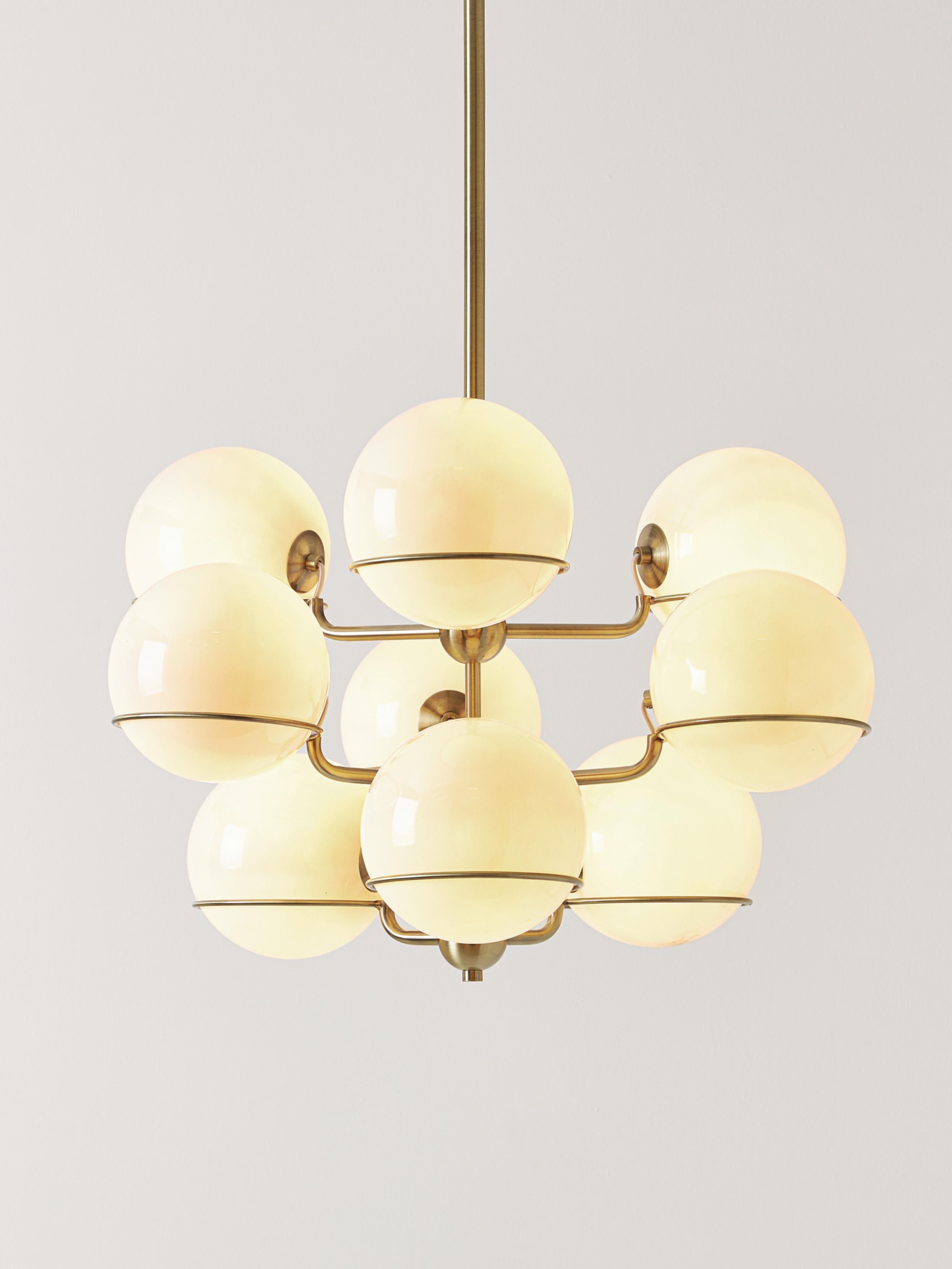 Grande suspension en verre Stigand - Blanc crème, doré