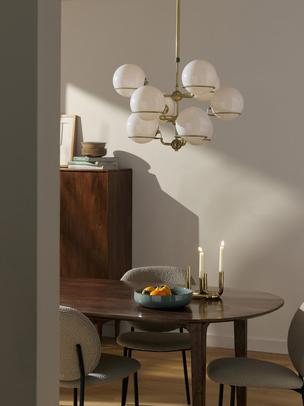Grande suspension en verre Stigand - Blanc crème, doré