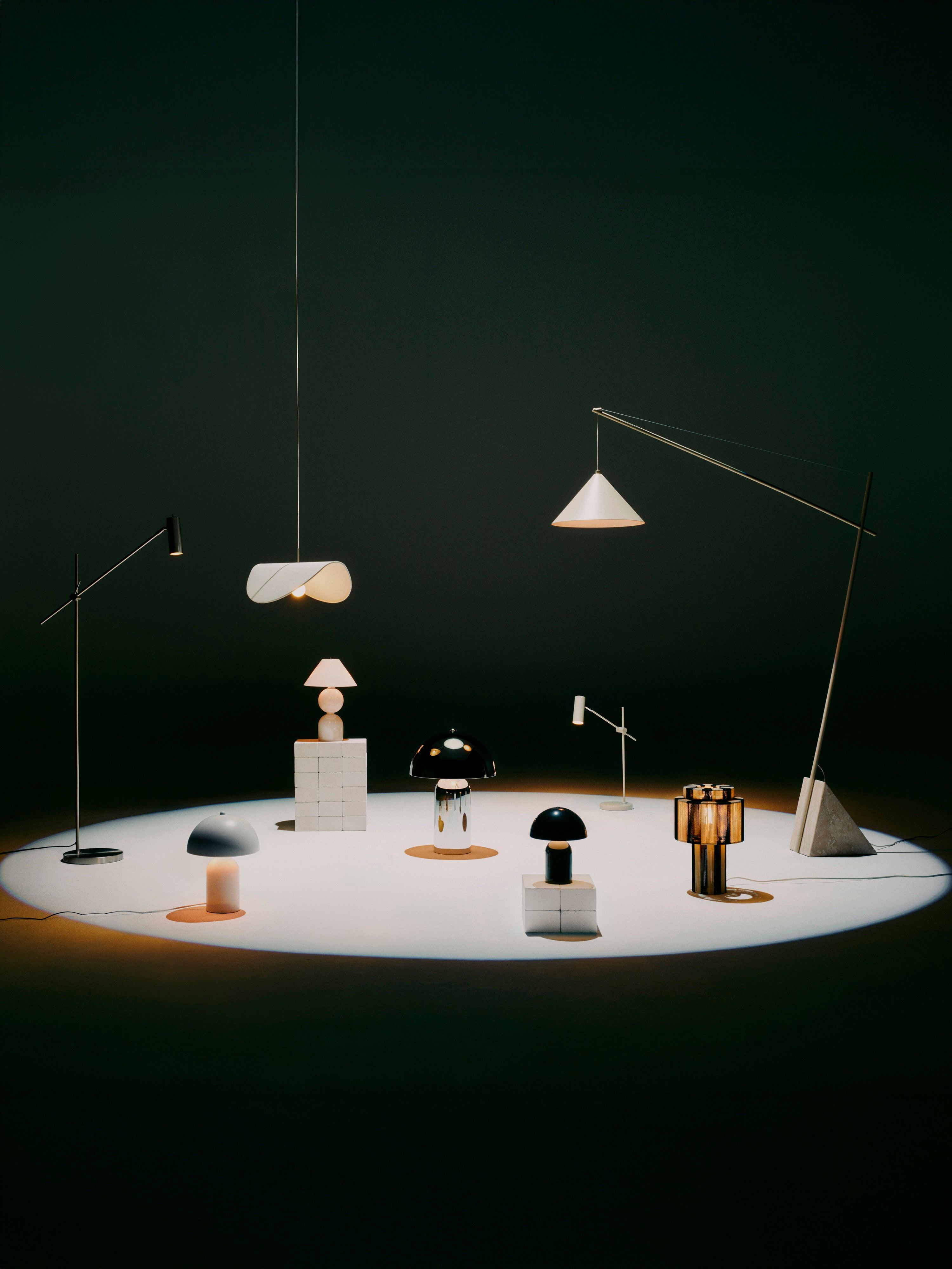 Petite lampe à poser LED mobile Elmo, intensité ajustable - Noir, haute brillance