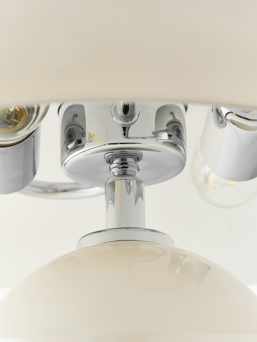 Lampe à poser ajustable en verre Volund - Beige, haute brillance