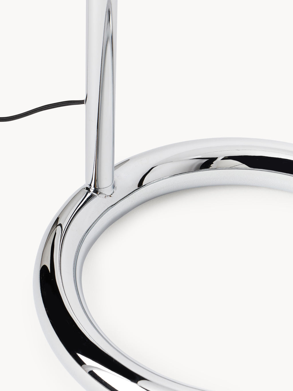 Grand lampadaire arc Jael - Argenté