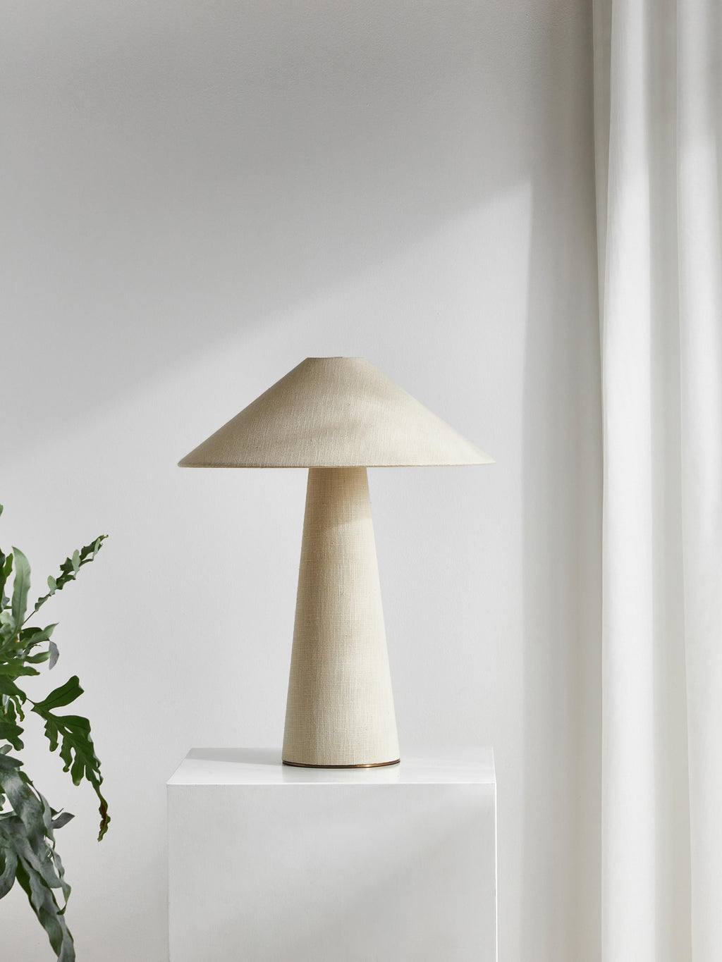 Grande lampe à poser en lin Mico - Blanc cassé