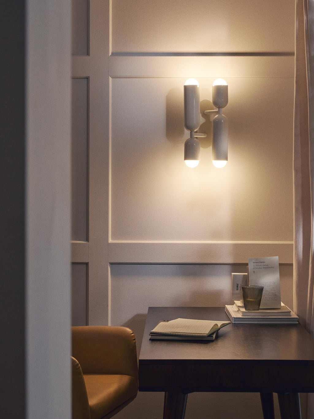 Applique murale LED Walder, intensité ajustable - Blanc cassé