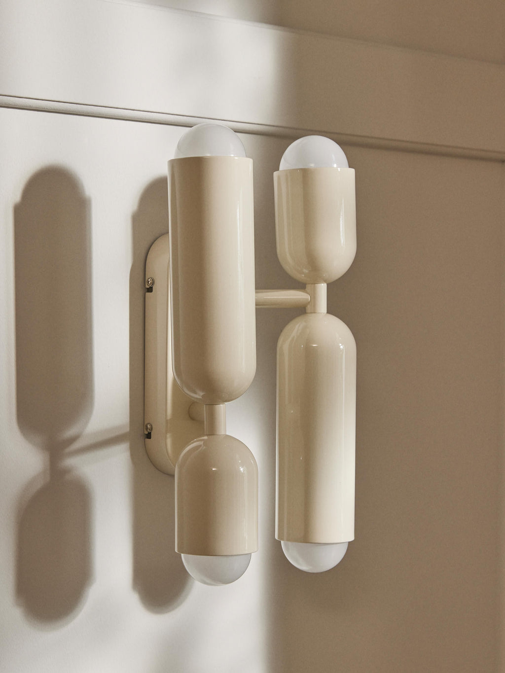 Applique murale LED Walder, intensité ajustable - Blanc cassé