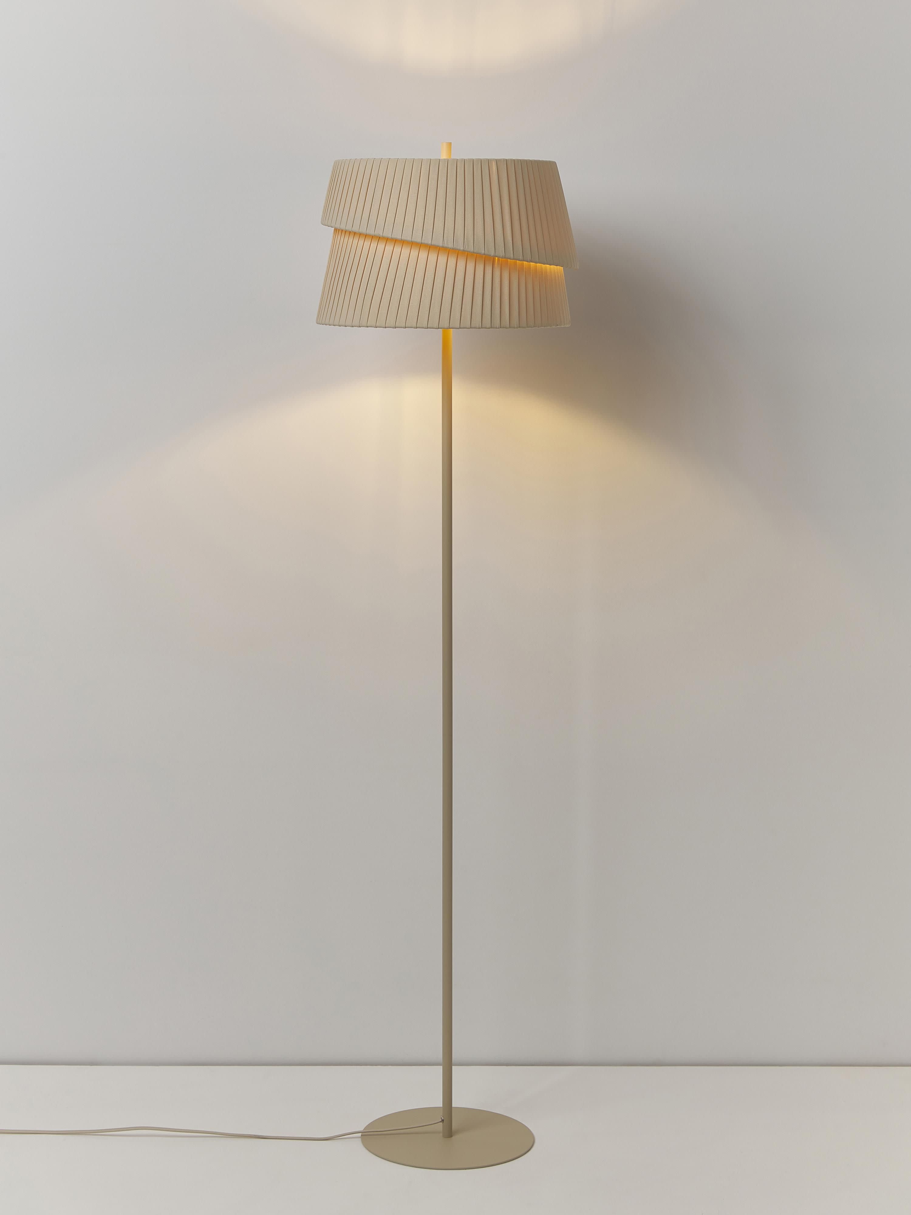 Lampadaire avec abat-jour asymétrique Elfrad - Beige