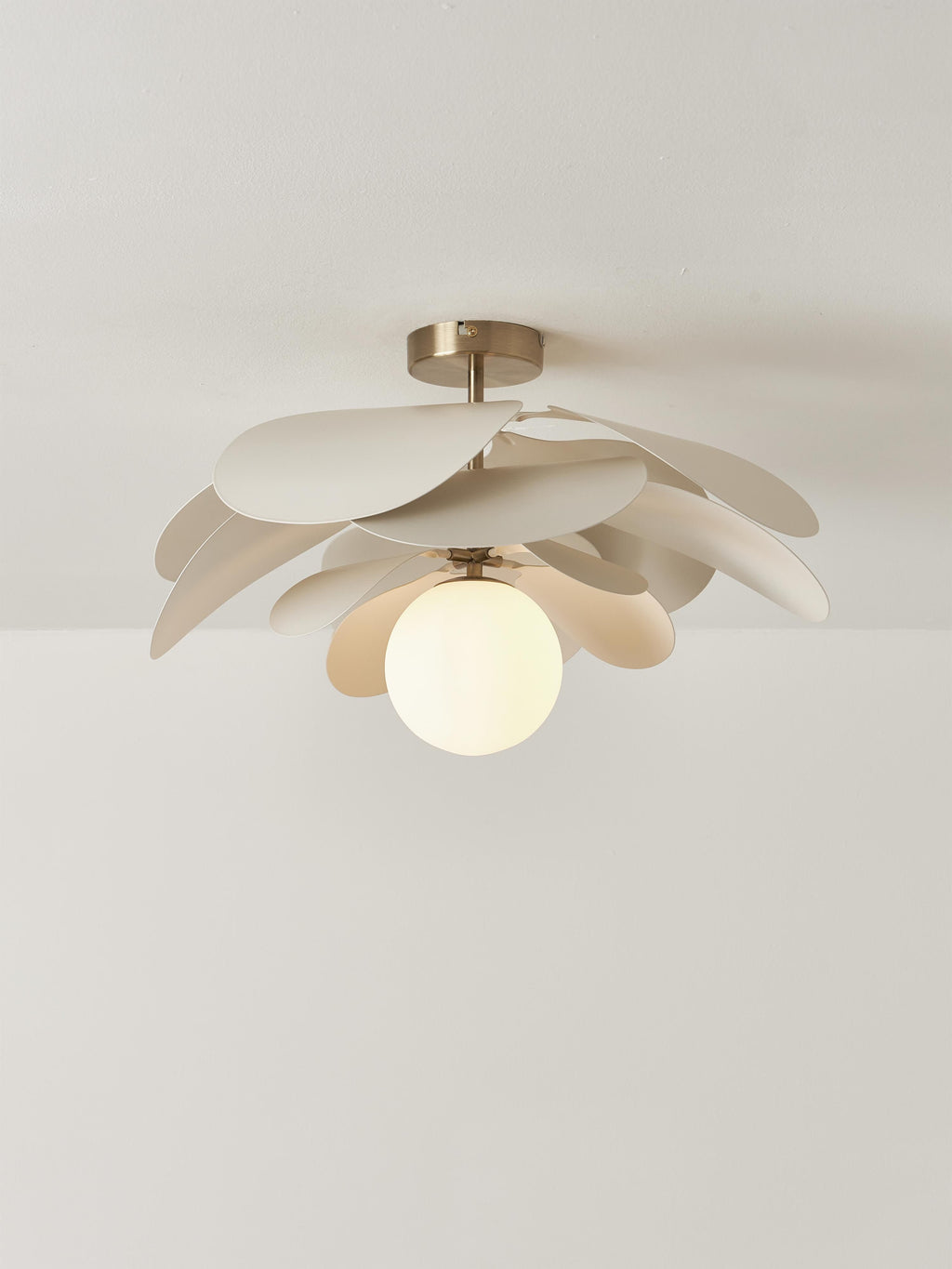 Plafonnier design Thorvard - Blanc cassé, couleur dorée