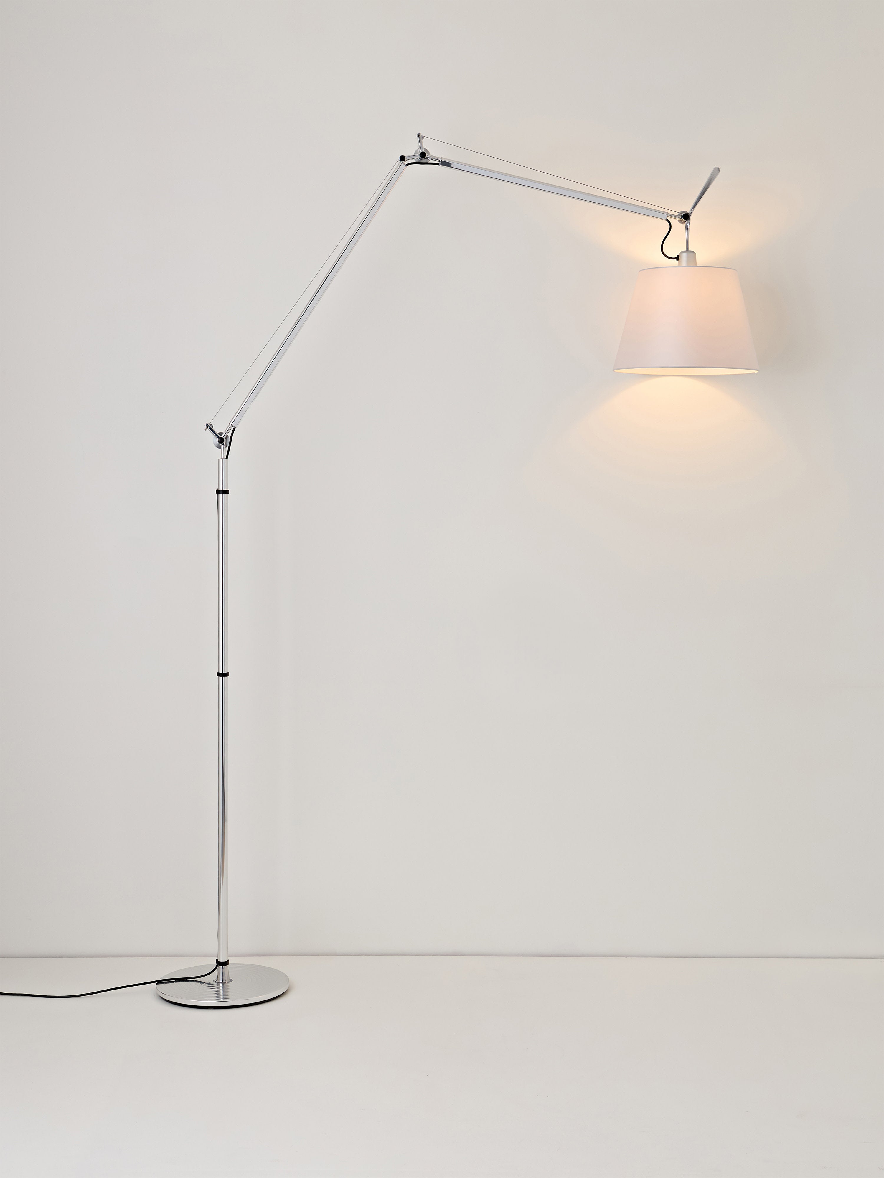 Grande liseuse orientable Earl - Jaune pâle, argenté