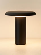 Petite lampe à poser LED mobile Jagger, intensité ajustable - Noir