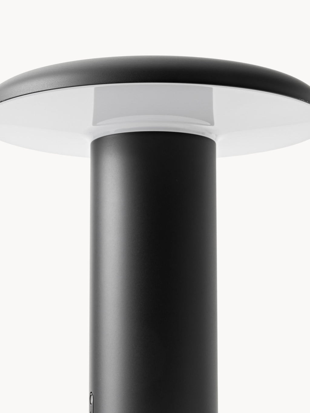 Petite lampe à poser LED mobile Jagger, intensité ajustable - Noir