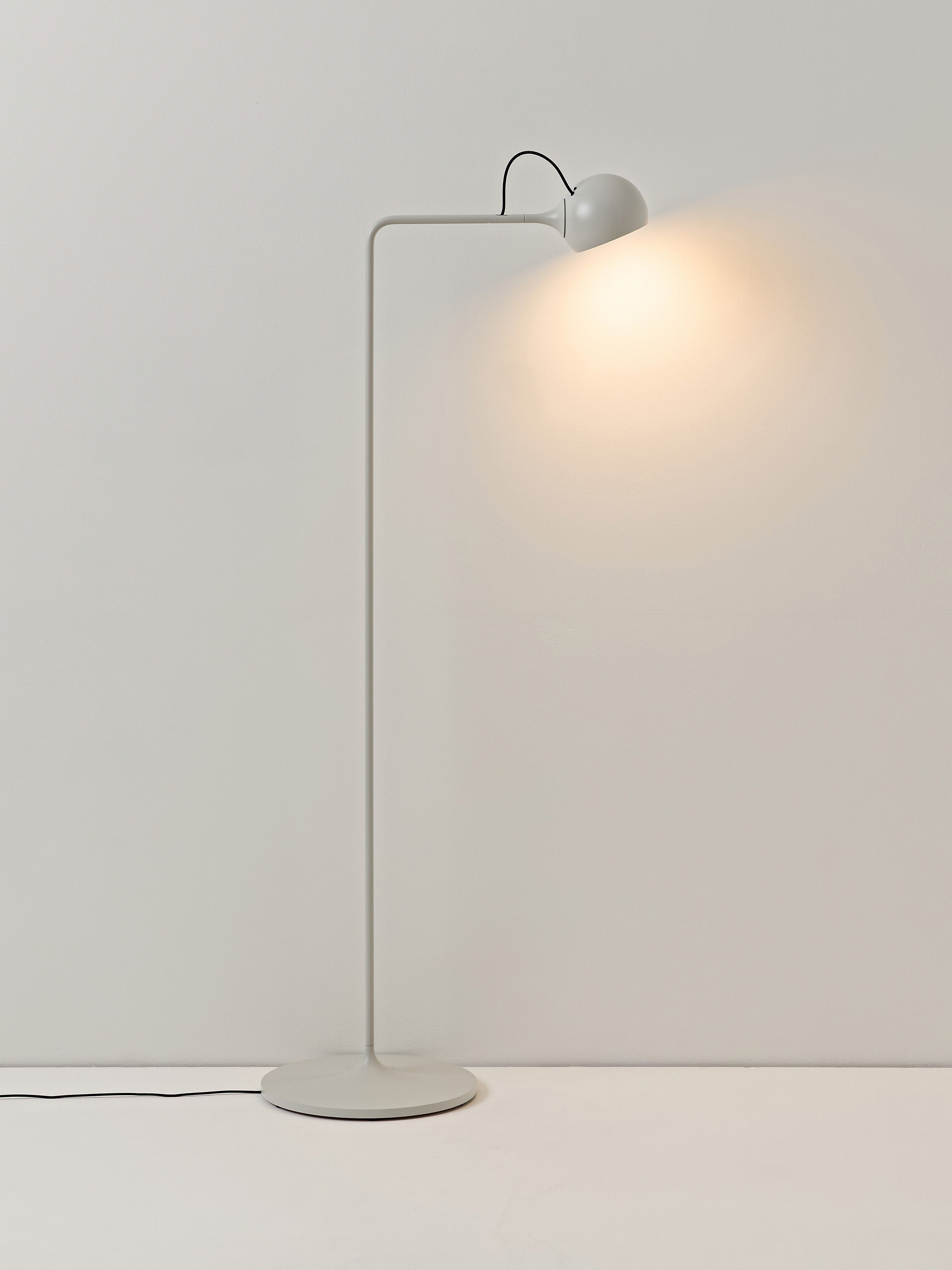 Petite liseuse LED orientable Herman, intensité ajustable - Grège