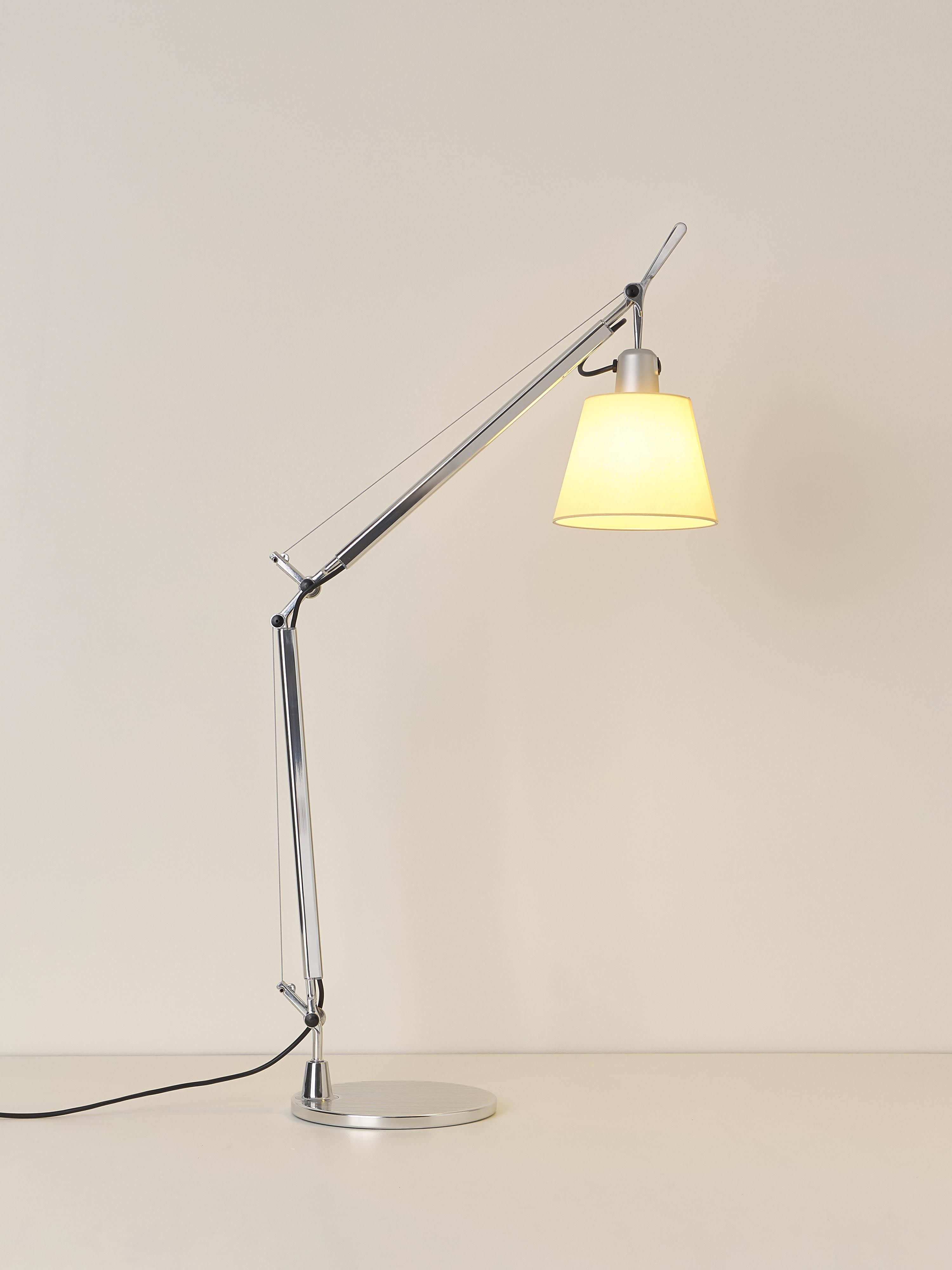 Grande lampe de bureau orientable Ewing - Argenté, blanc cassé