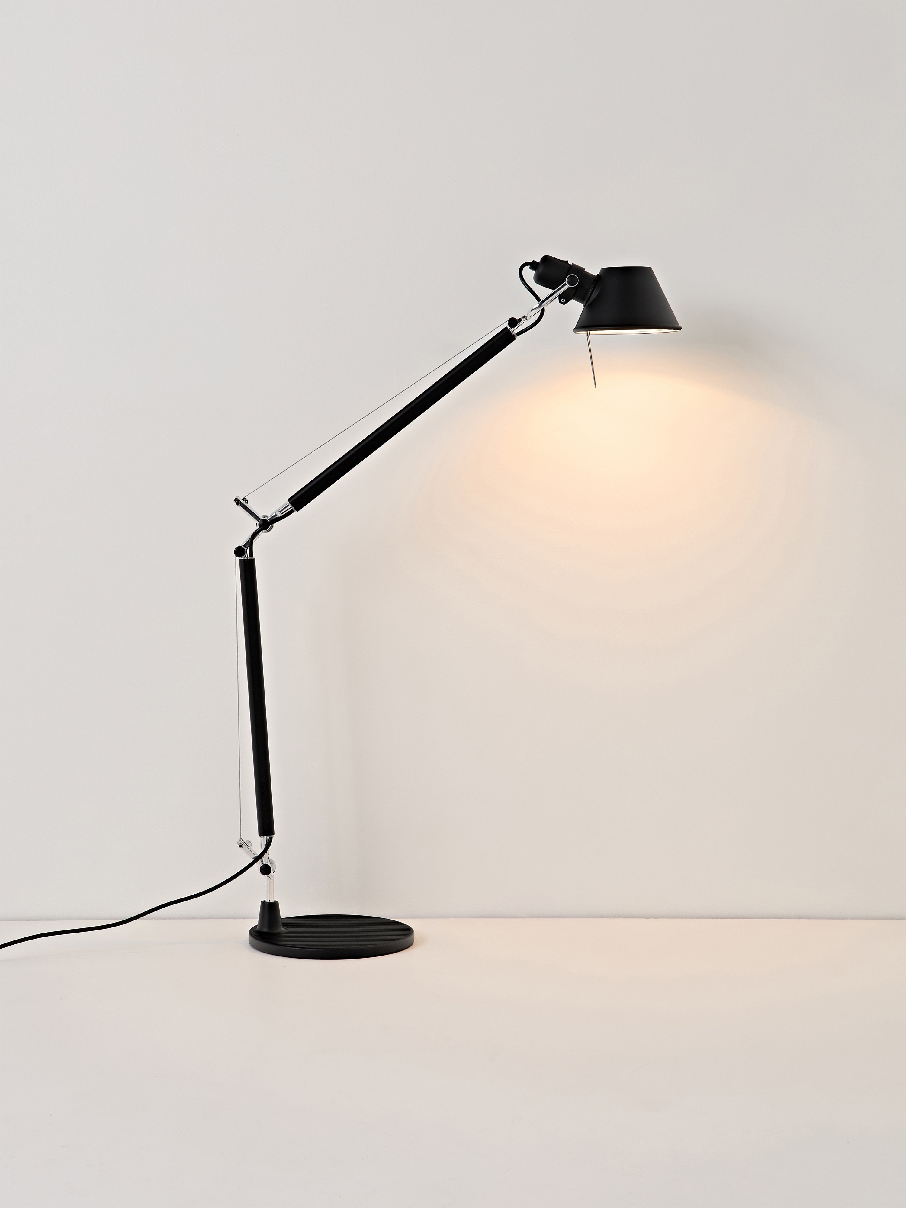 Grande lampe de bureau orientable Oskar - Noir
