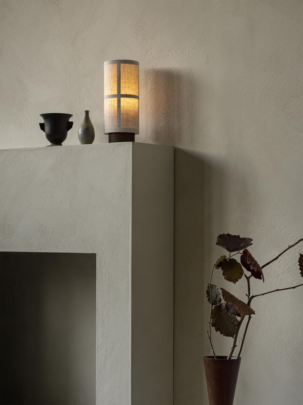 Lampe à poser mobile en lin artisanale Varg, intensité ajustable - Beige, bois de frêne