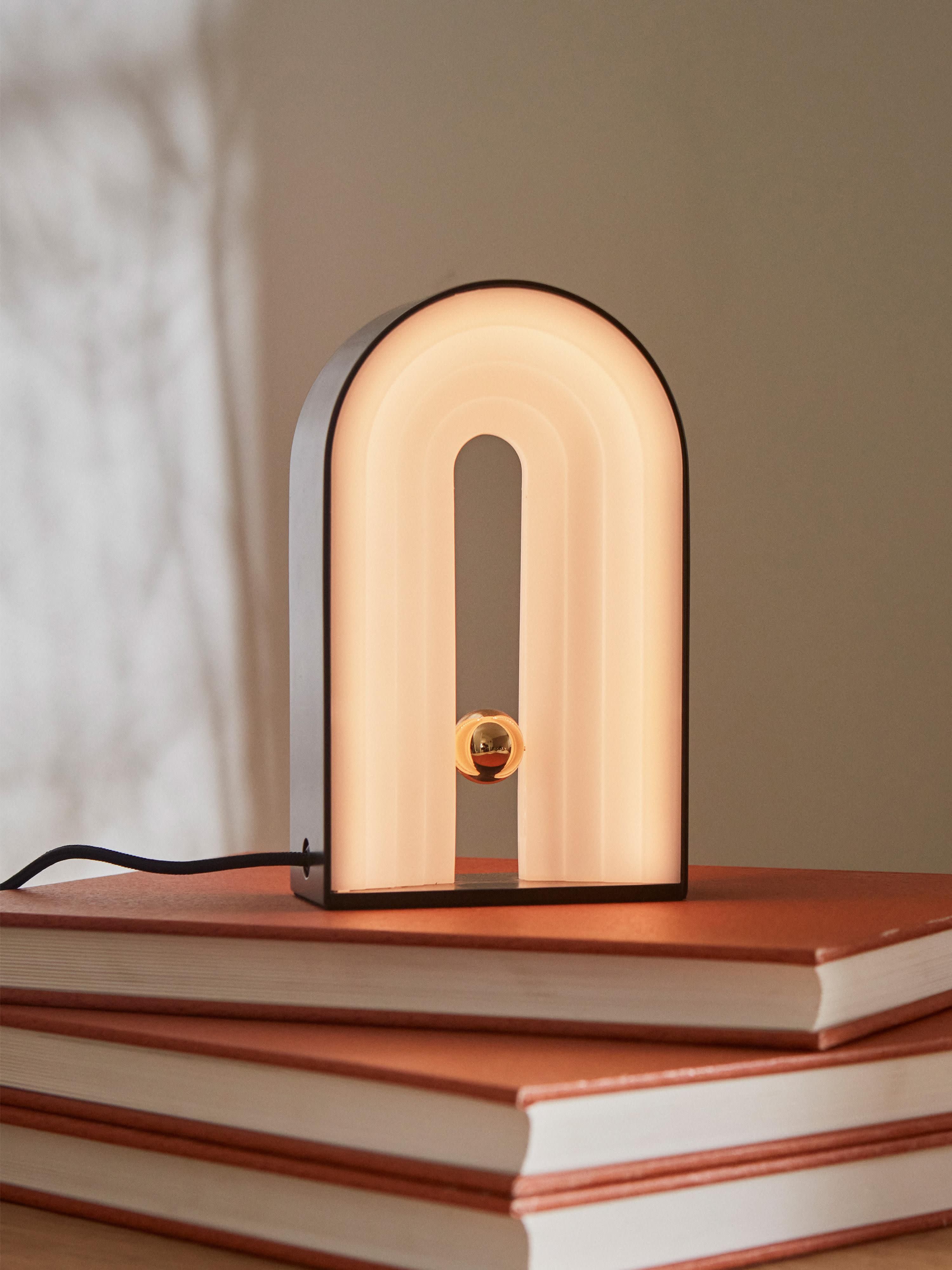 Lampe à poser LED avec disque tamiseur Winslow, intensité ajustable - Noir, blanc, doré
