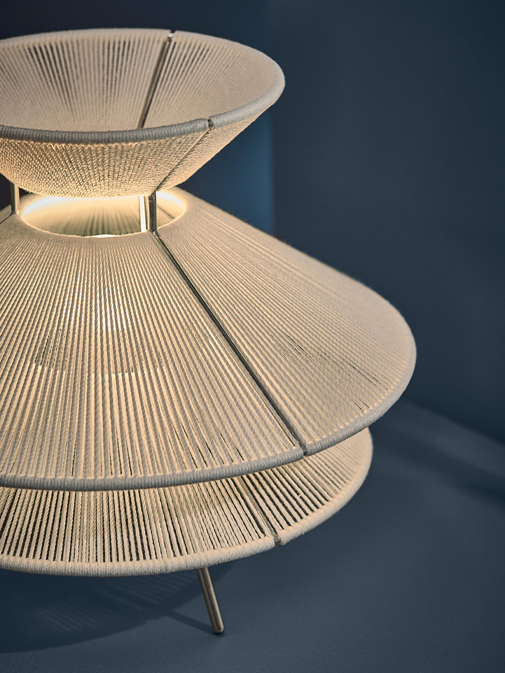 Lampe à poser en lin Jarred, intensité ajustable - Blanc