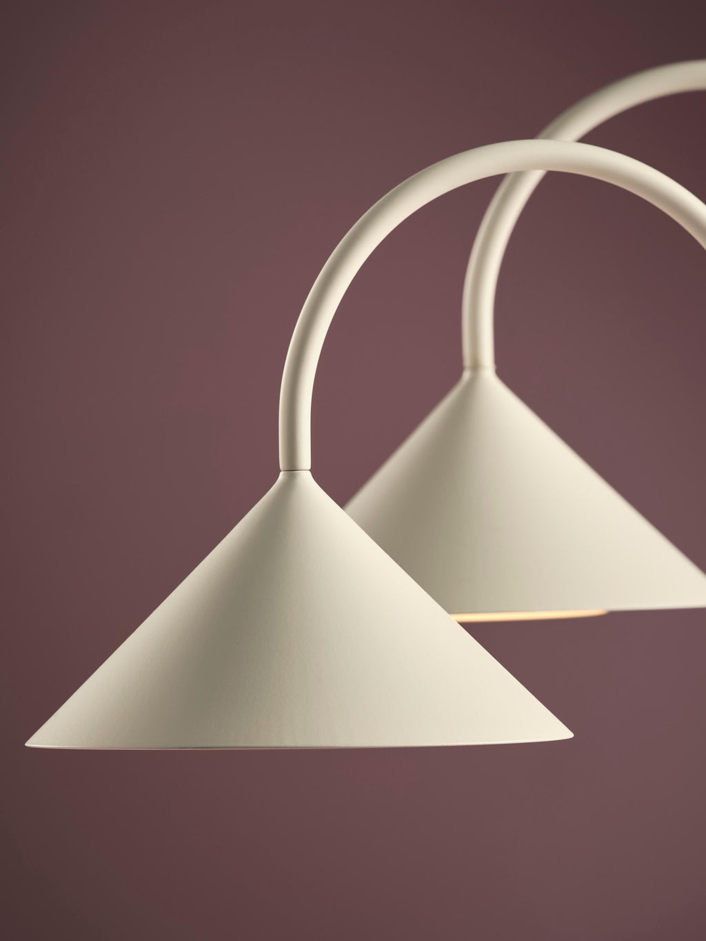 Lampe à poser d'extérieur LED mobile Pentti, intensité ajustable - Blanc, mat