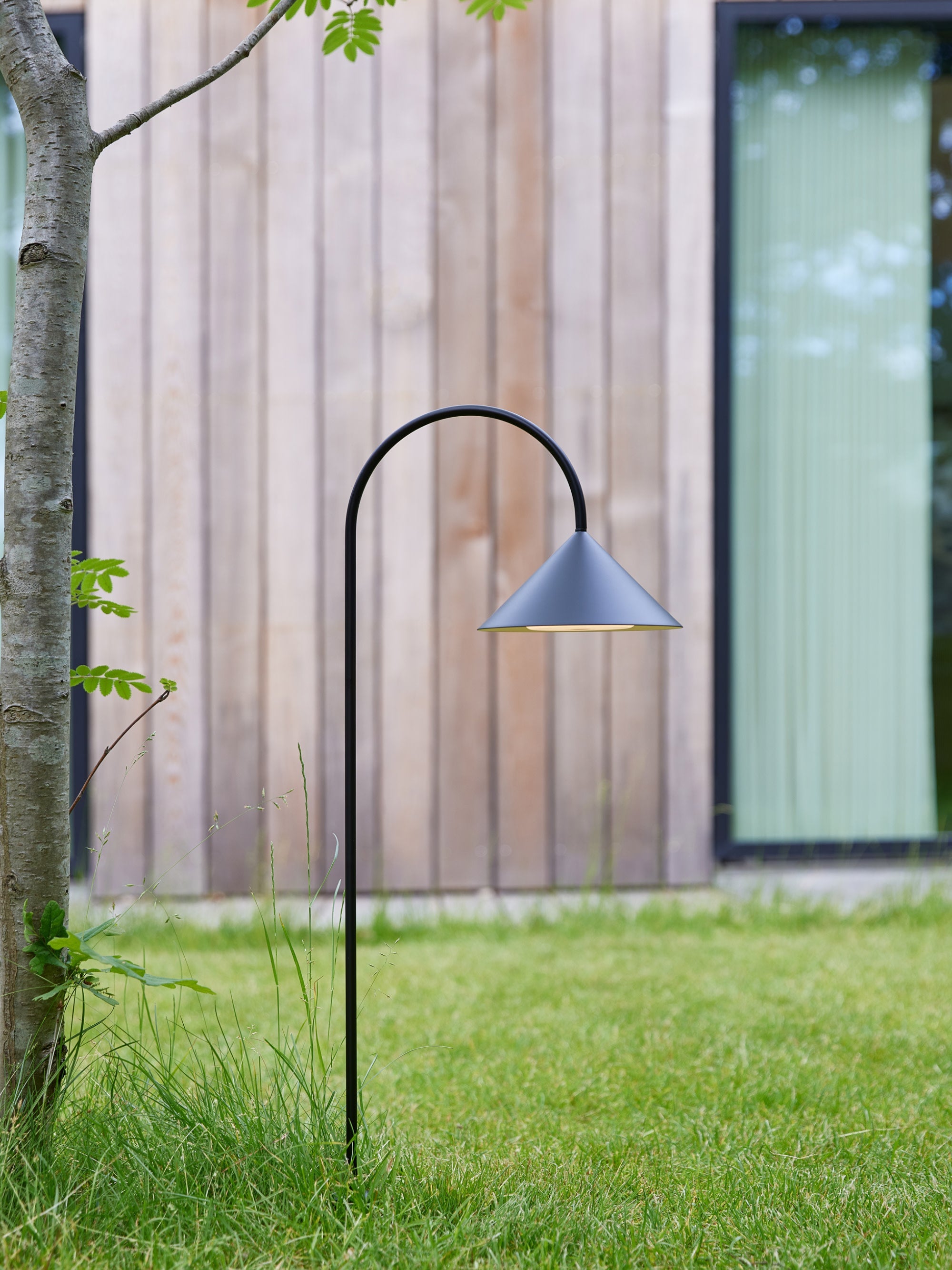 Lampe à piquer LED à intensité variable Pentti - Noir